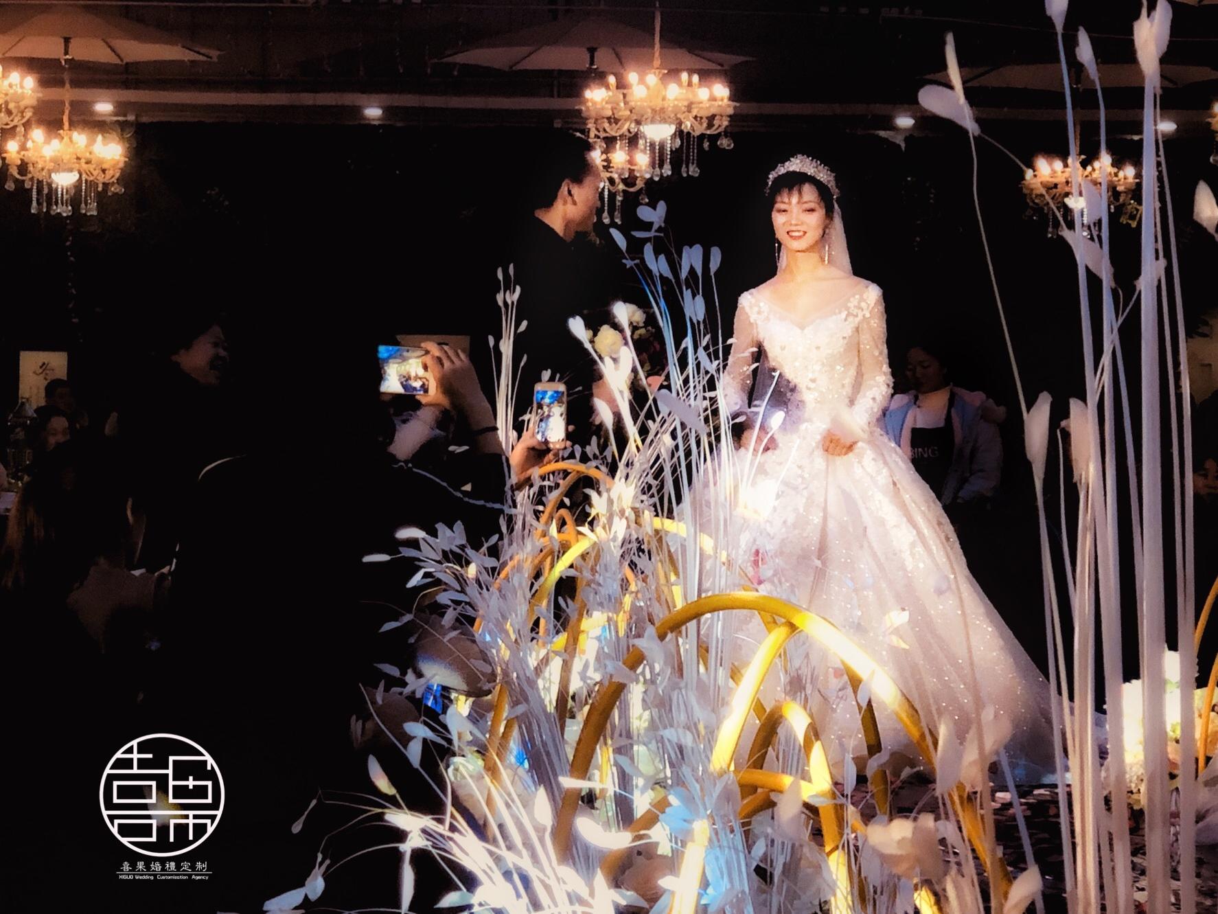 莫名   我就喜欢你  蓝色星空送