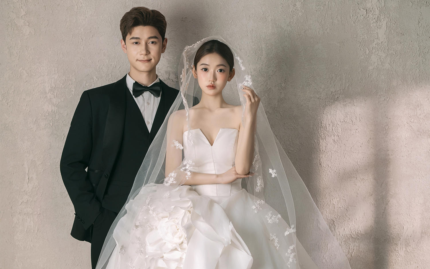 「这一刻一束光为我而来」光影婚纱照💯