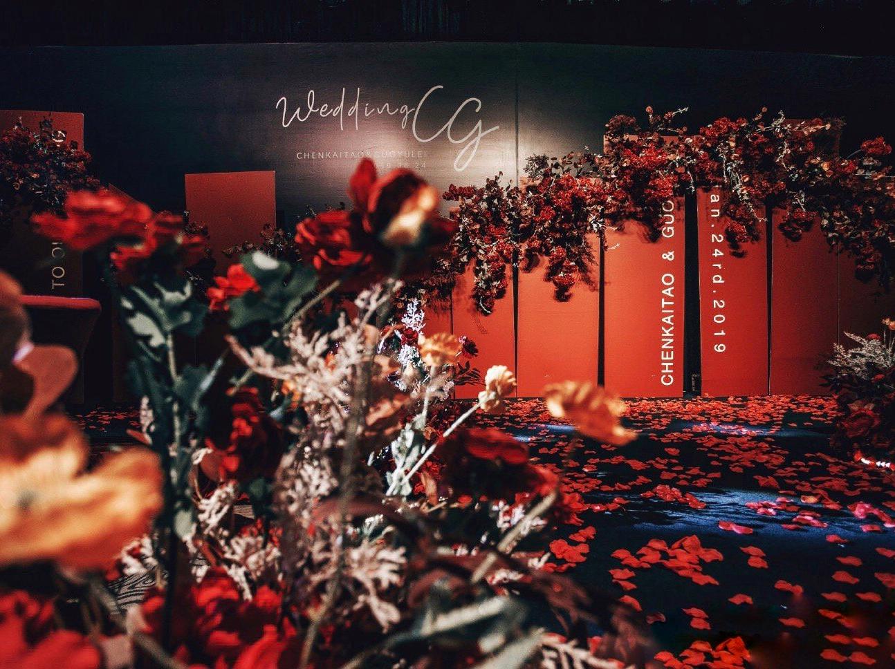 【麦芮婚礼】红色玫瑰邂逅