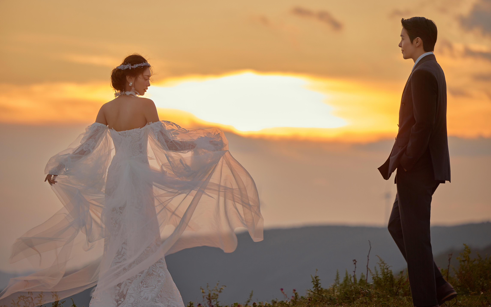 誰(shuí)能拒絕山頂?shù)某缆淙栈榧喺瞻。? style=