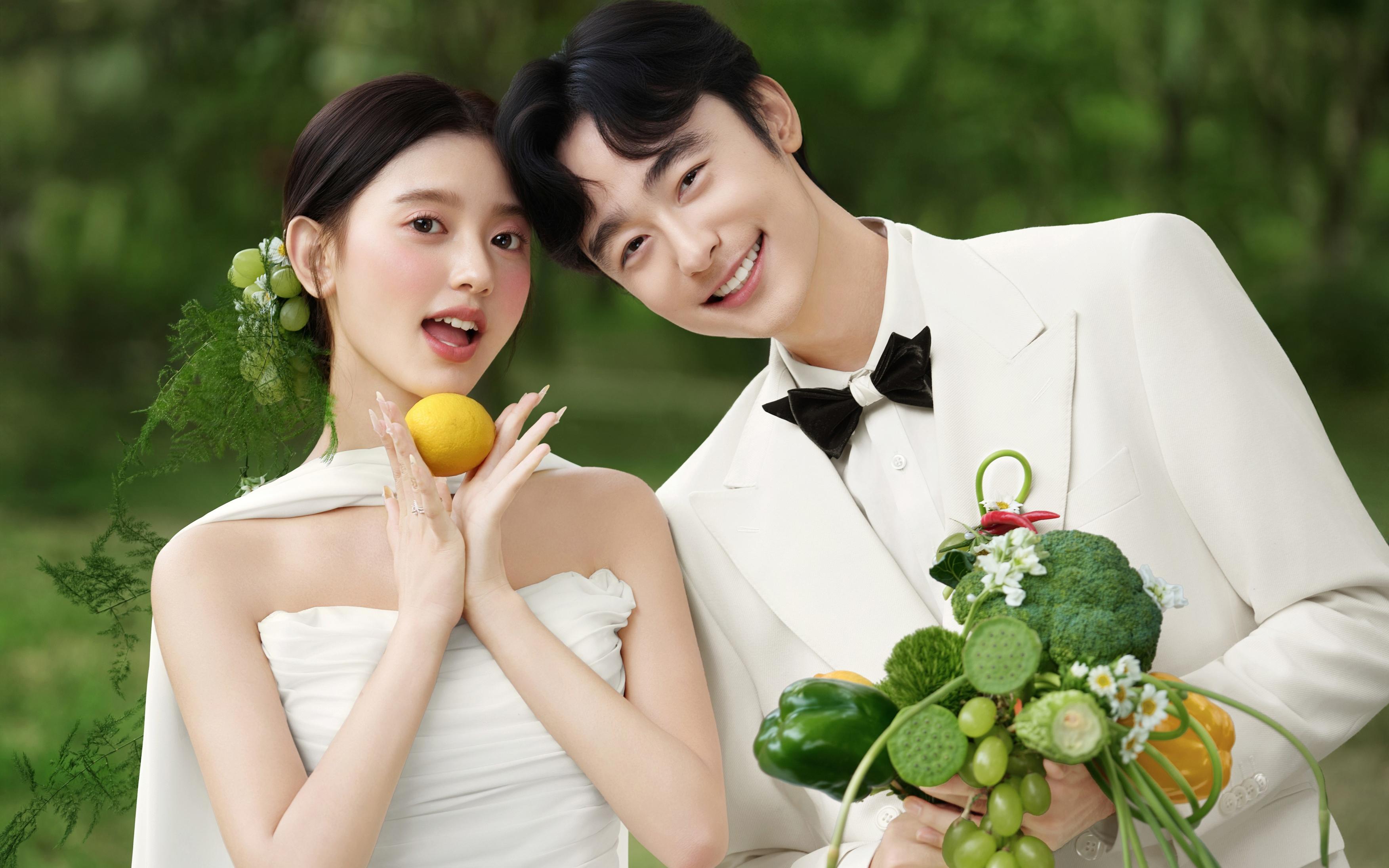 果蔬花藝加持，森系婚照更清新