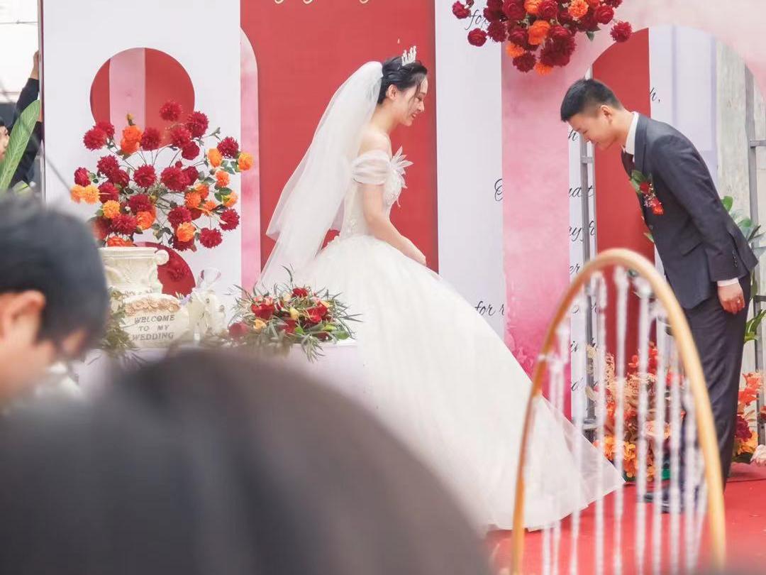 喜礼婚嫁/小预算泰式户外婚礼/含主持摄像