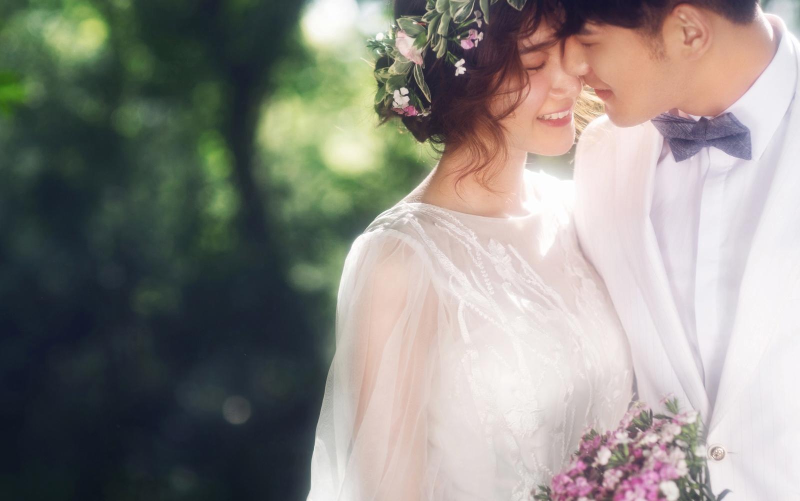 「爱拍」经典唯美婚纱照套餐
