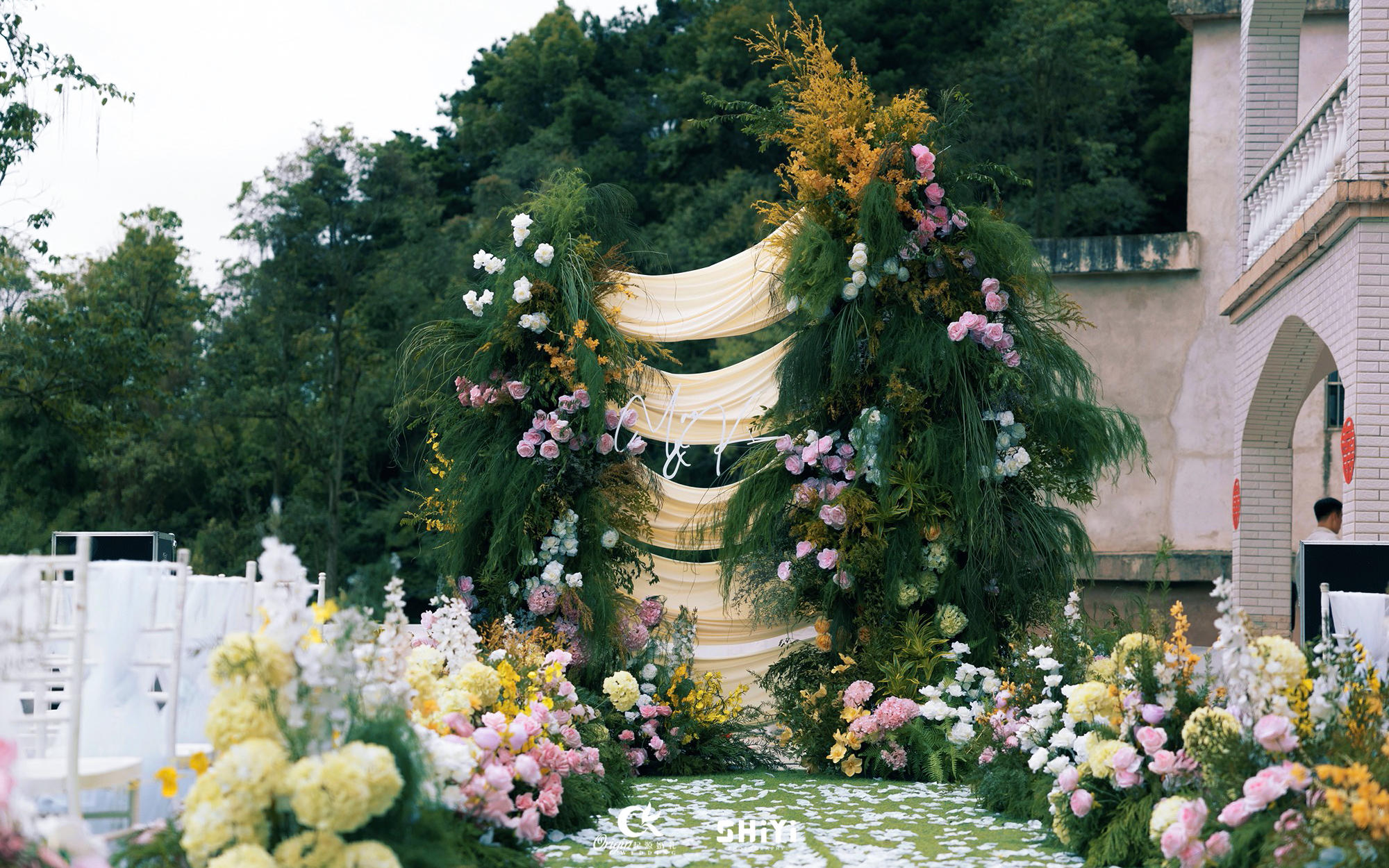 户外小清晰风格