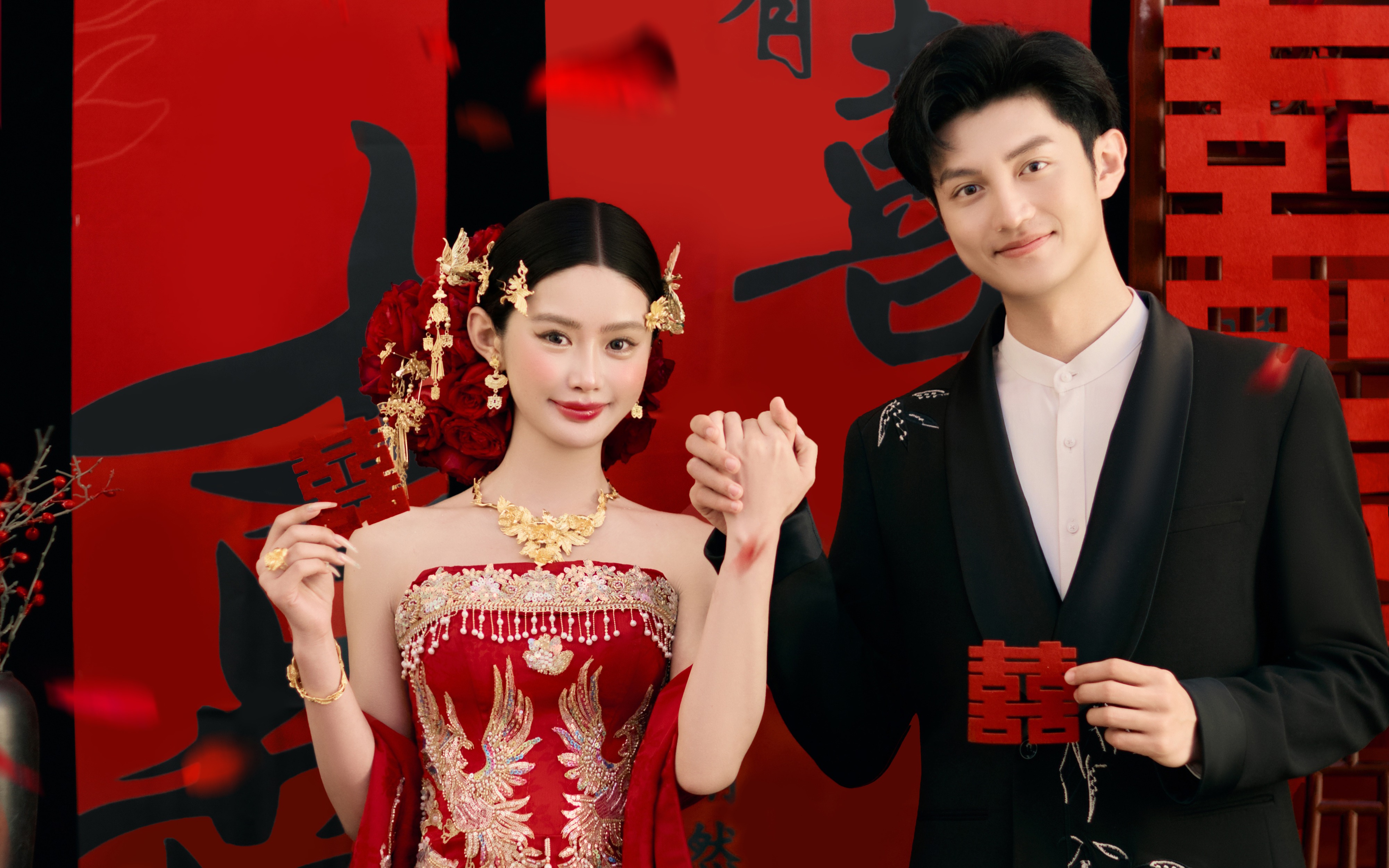 吹爆东方美学！新中式喜嫁婚纱照美到爆！