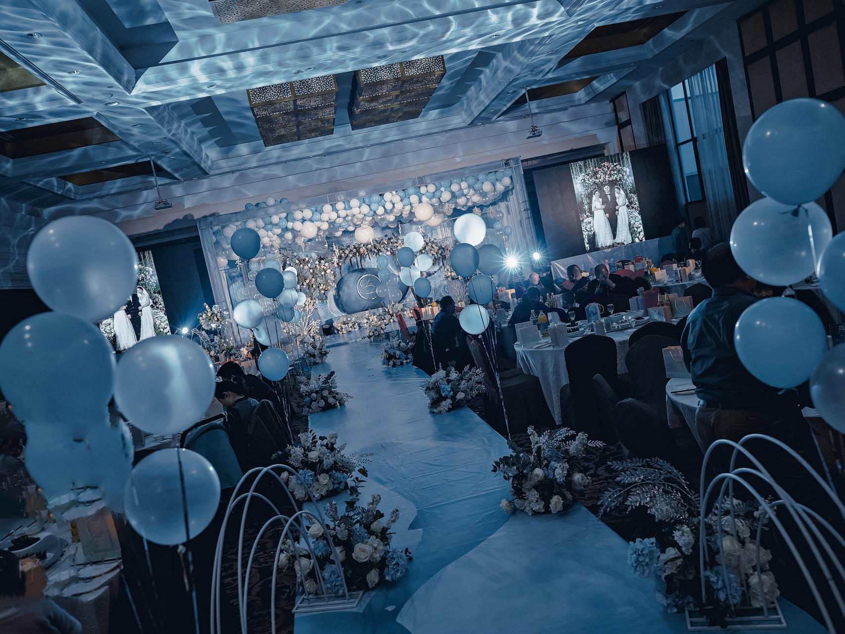 【卡乐婚礼】——浅蓝白色浪漫婚礼