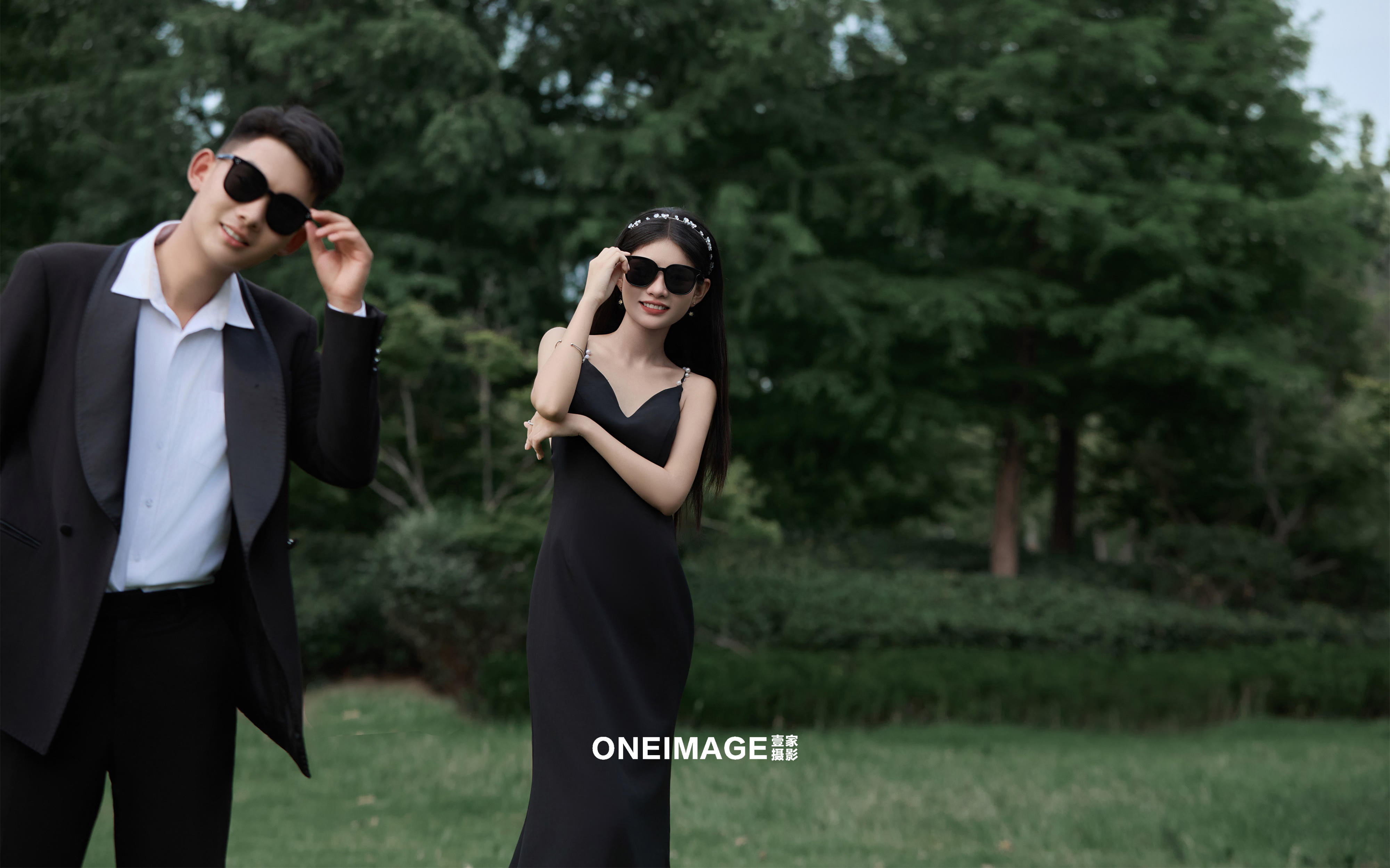 【壹家摄影】在菏泽拍的松弛感草坪婚纱照杀疯啦💥