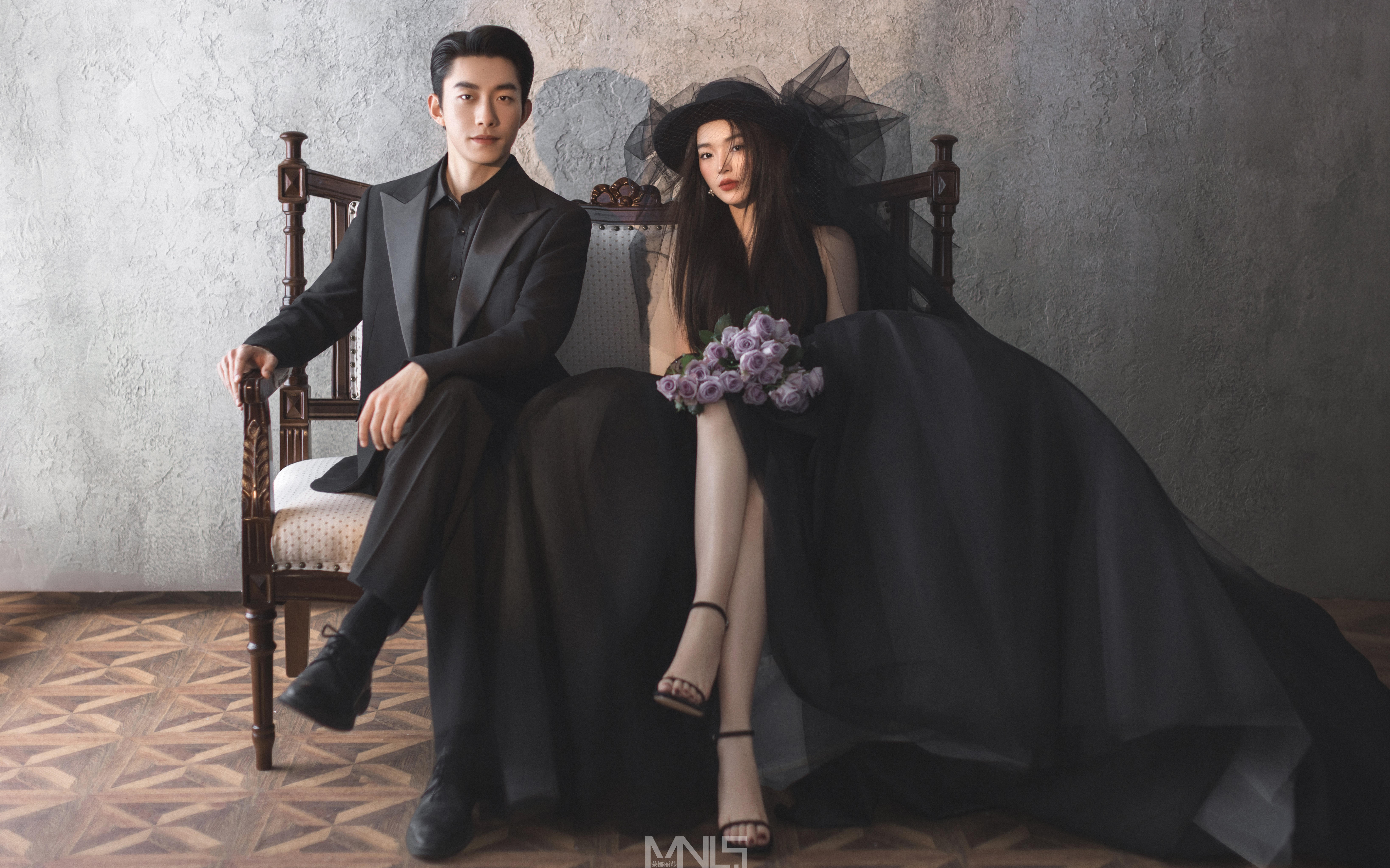 当婚纱遇见酷飒风，柔美与力量碰撞出的美~