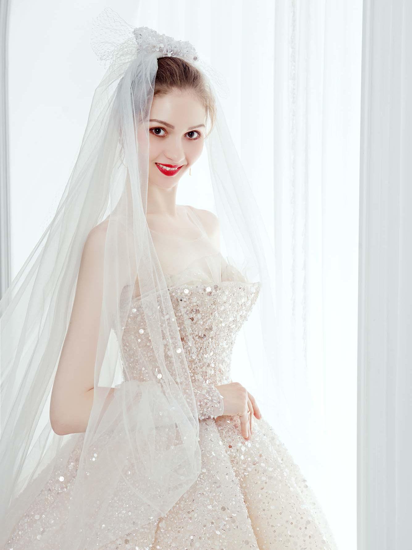 【苏恩定制】潮品婚纱+奢尚礼服+国风秀禾+伴娘服