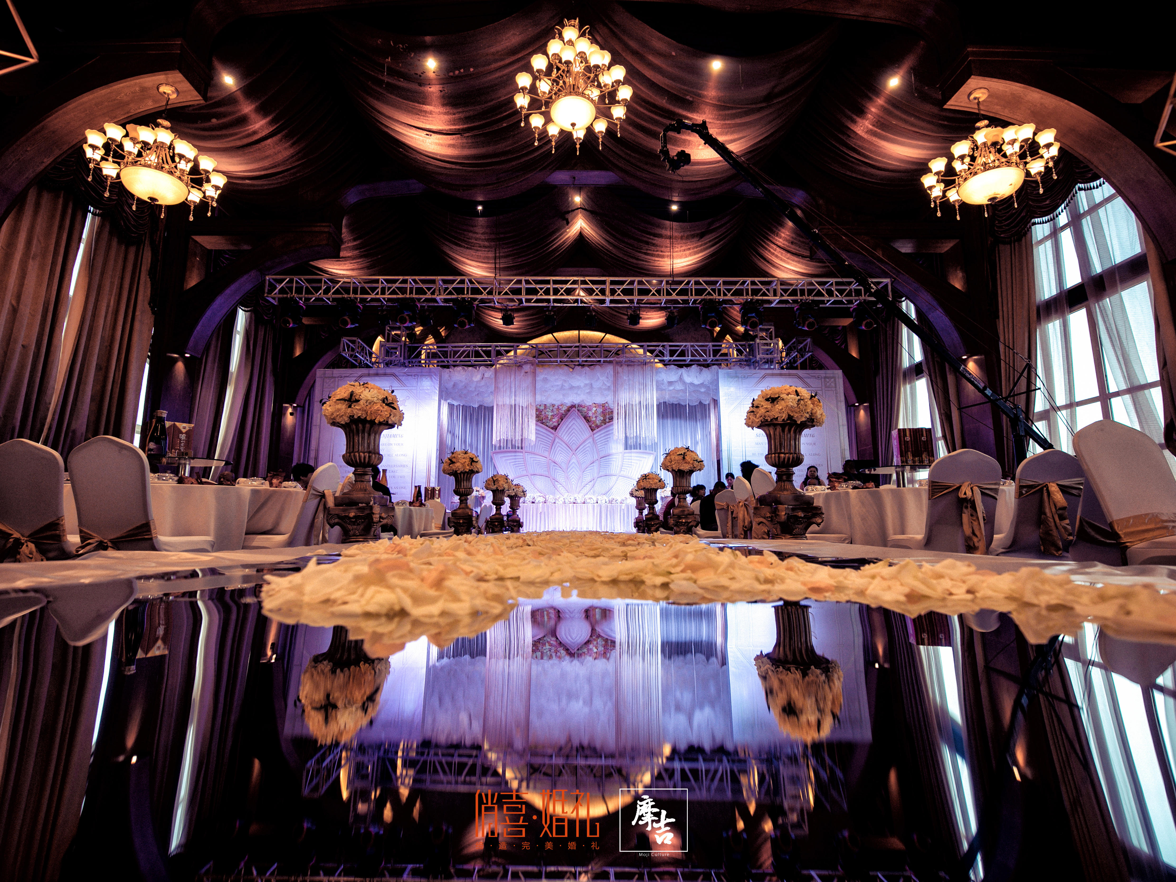 俏喜婚礼 香槟色 超高性价比婚礼套餐 【陪·瓣】