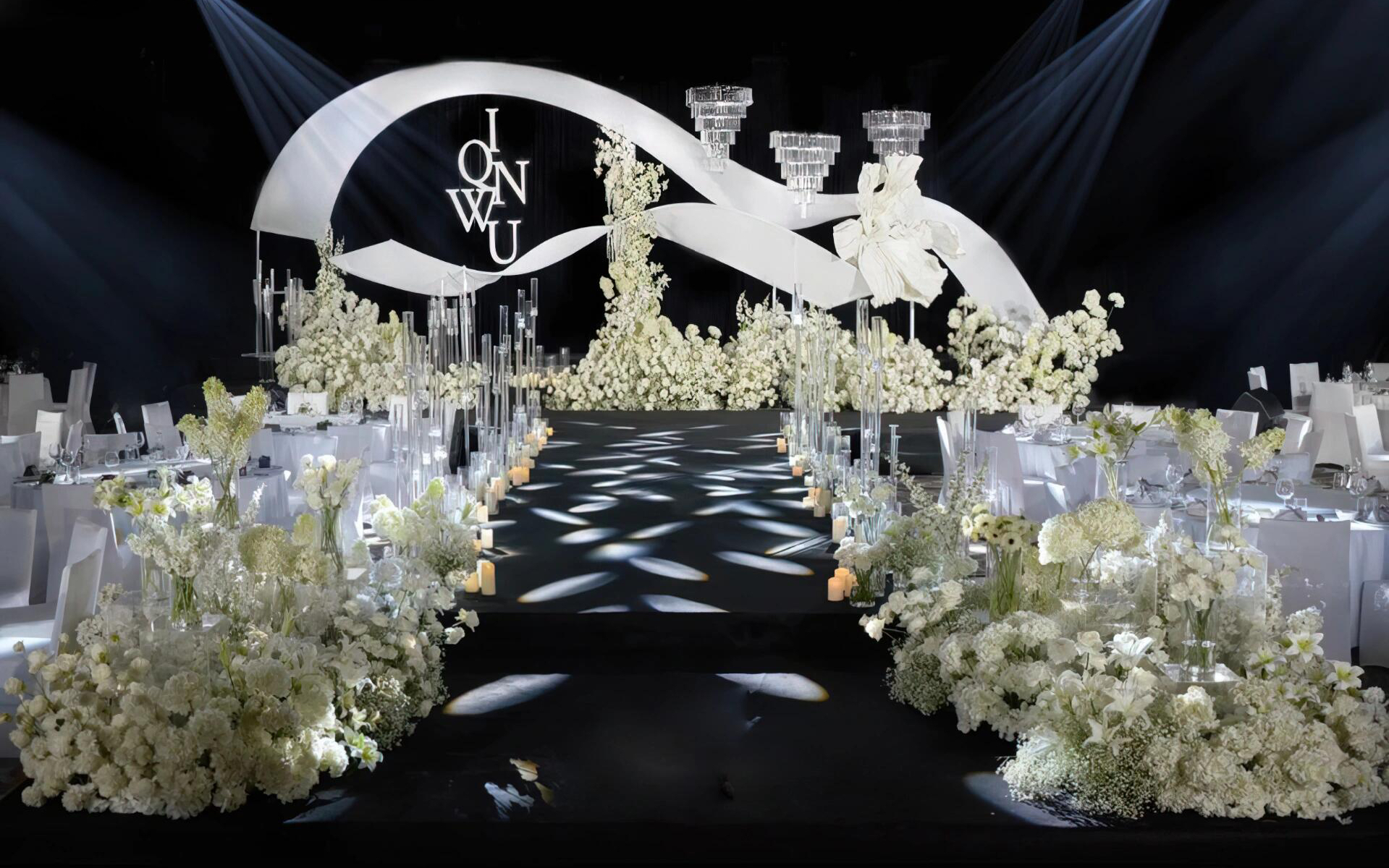 轻奢婚礼现场，高级感爆棚