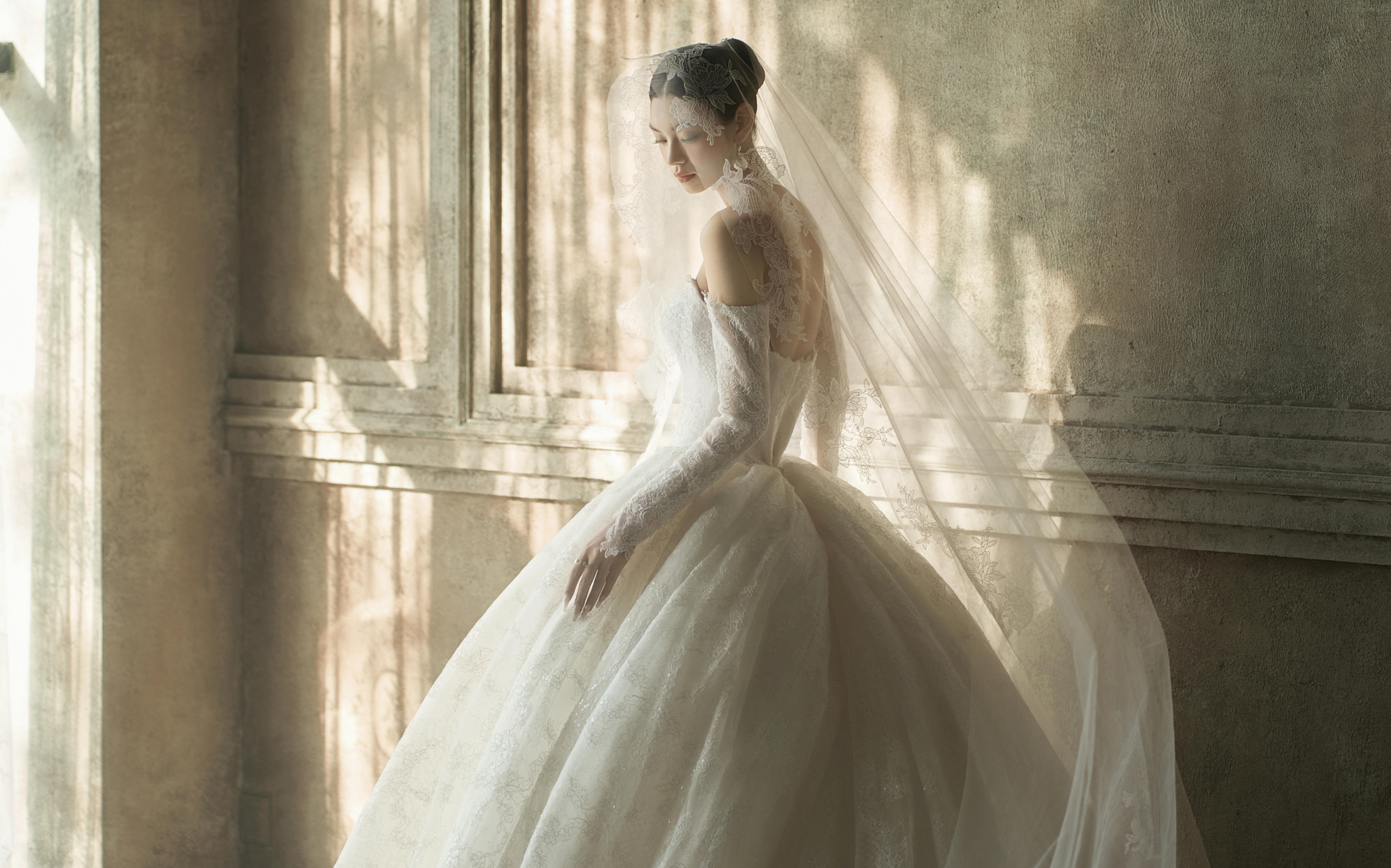 太喜欢我的蕾丝头纱🫧光影演绎着高级的浪漫