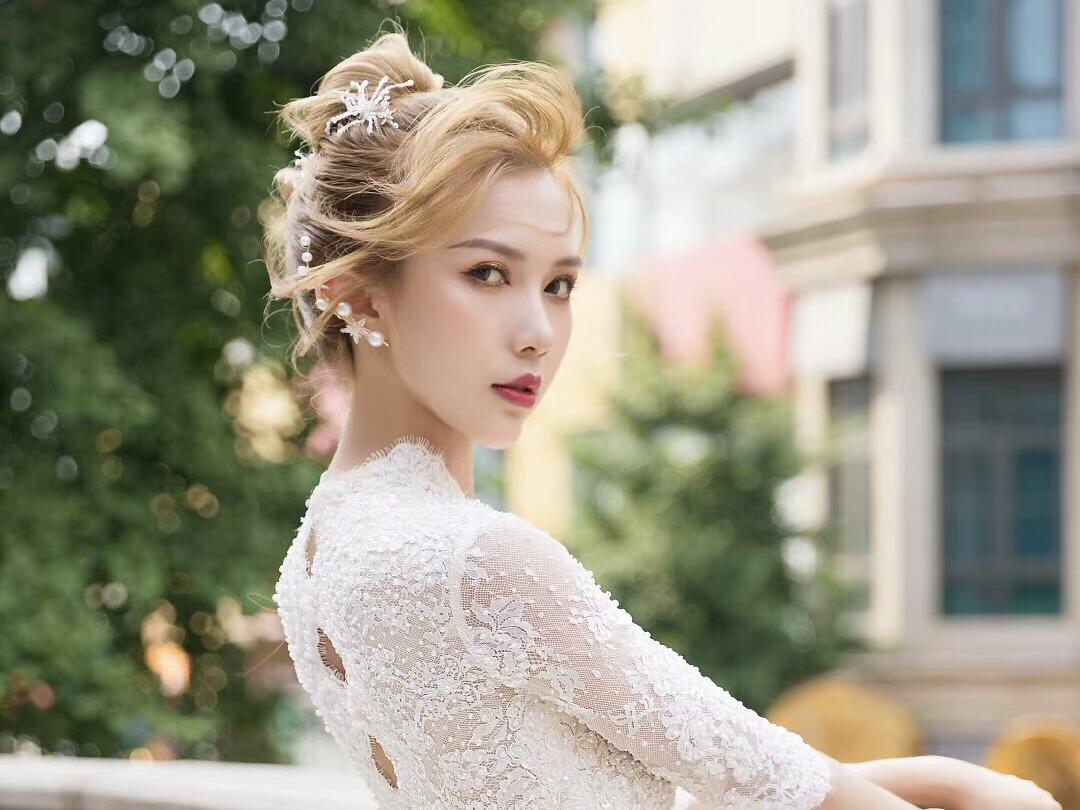 【新年3折回馈】热门婚纱4件套推荐