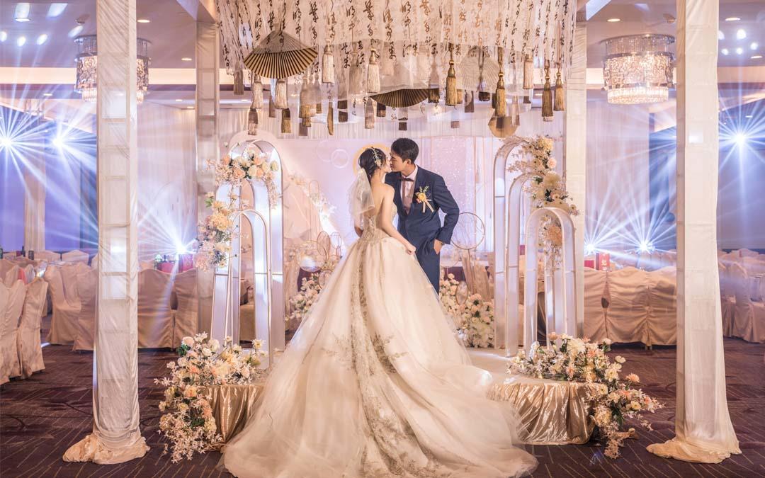 麦瑞米婚礼私人定制奢华简约香槟金大理石风格室内婚