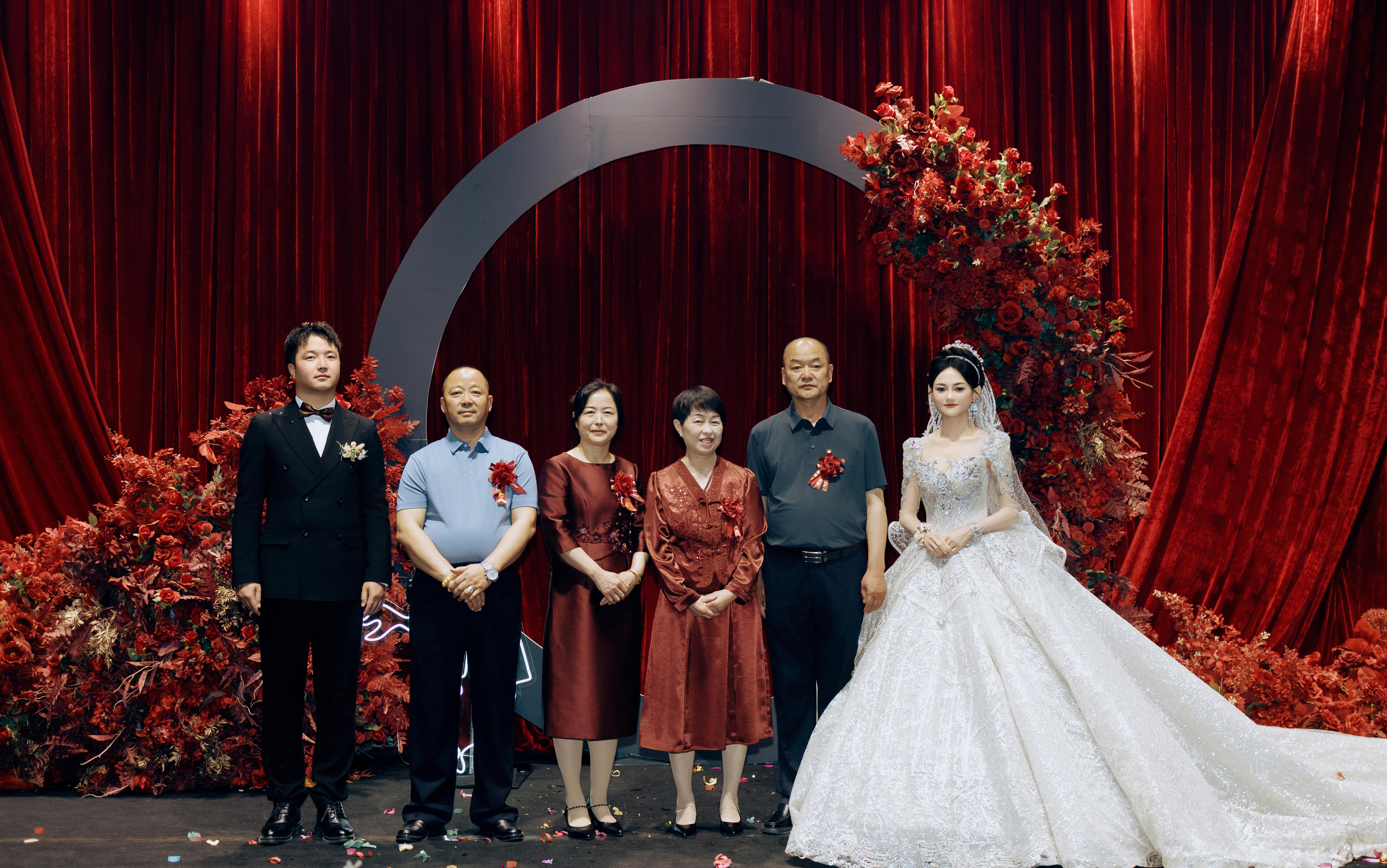 【金鉑爵】慶陽紅色布幔農(nóng)村酒店婚禮