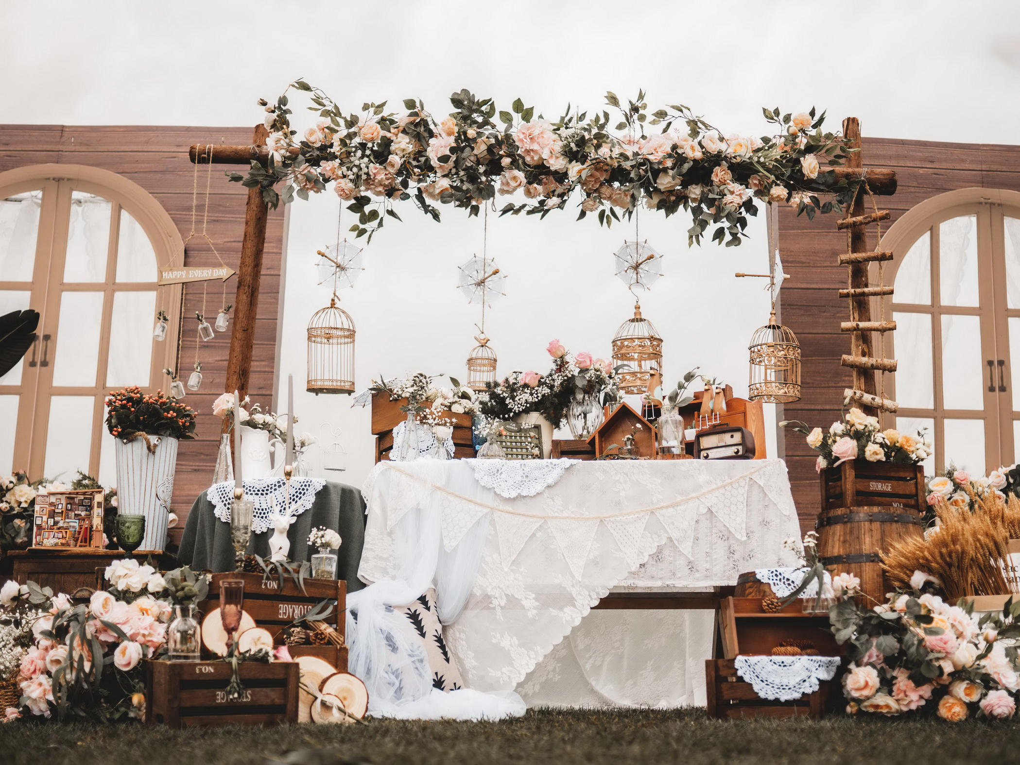 独立花艺团队 为您打造专属户外婚礼