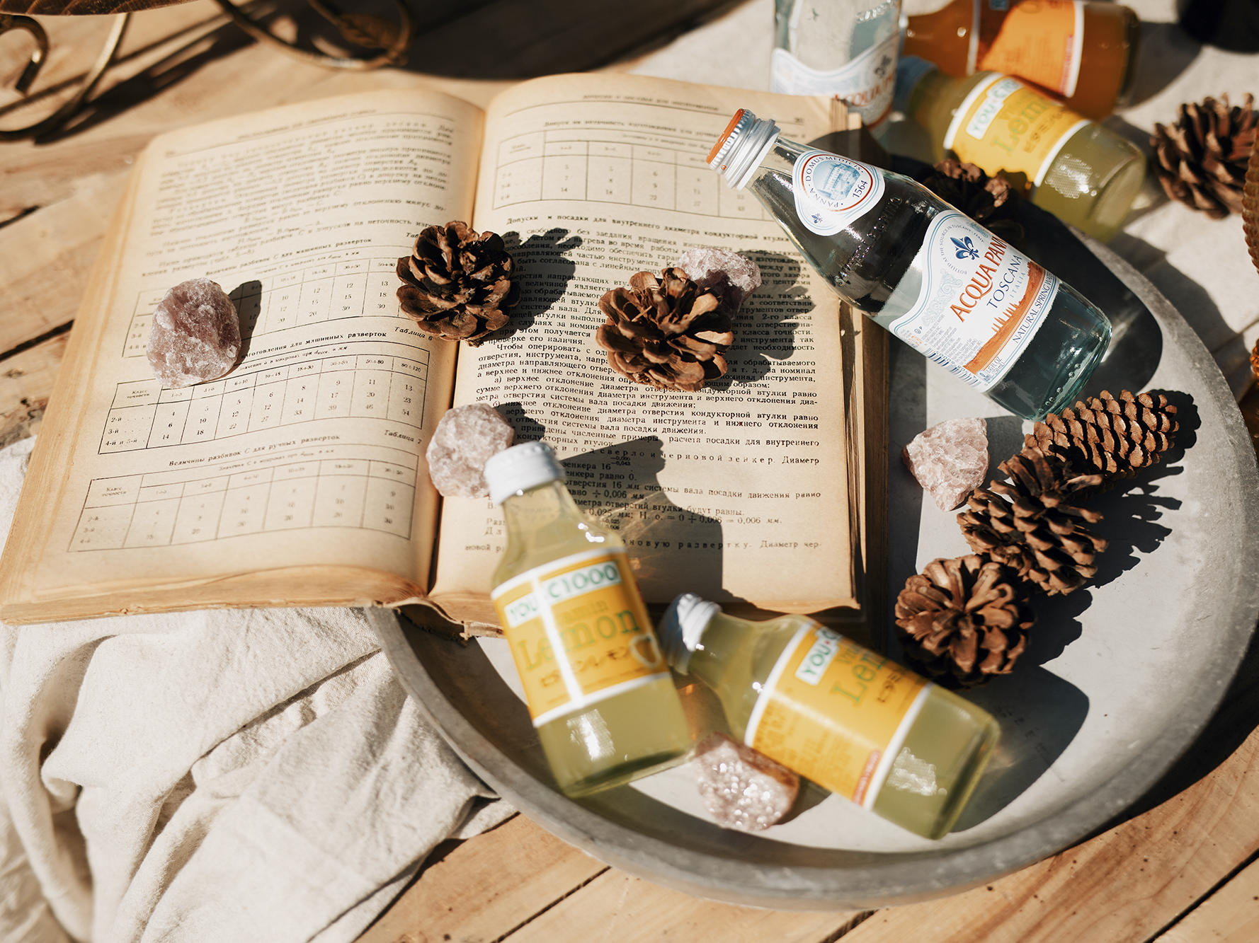 秋木色  小预算 LV系列小众设计户外草坪婚礼