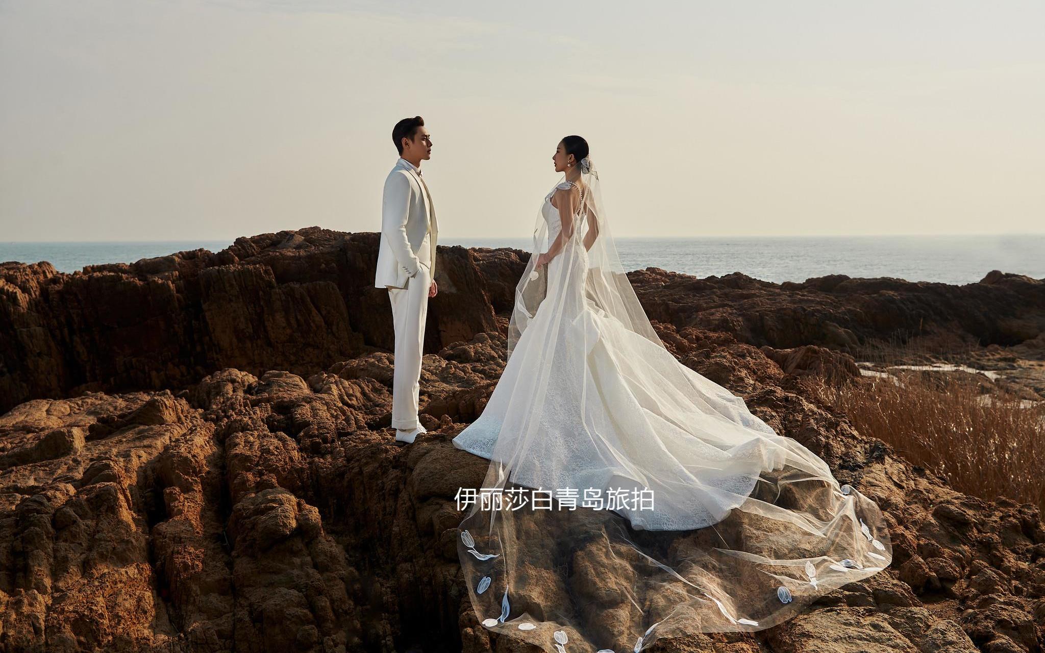 拍婚纱照1999-2999-3888-4699