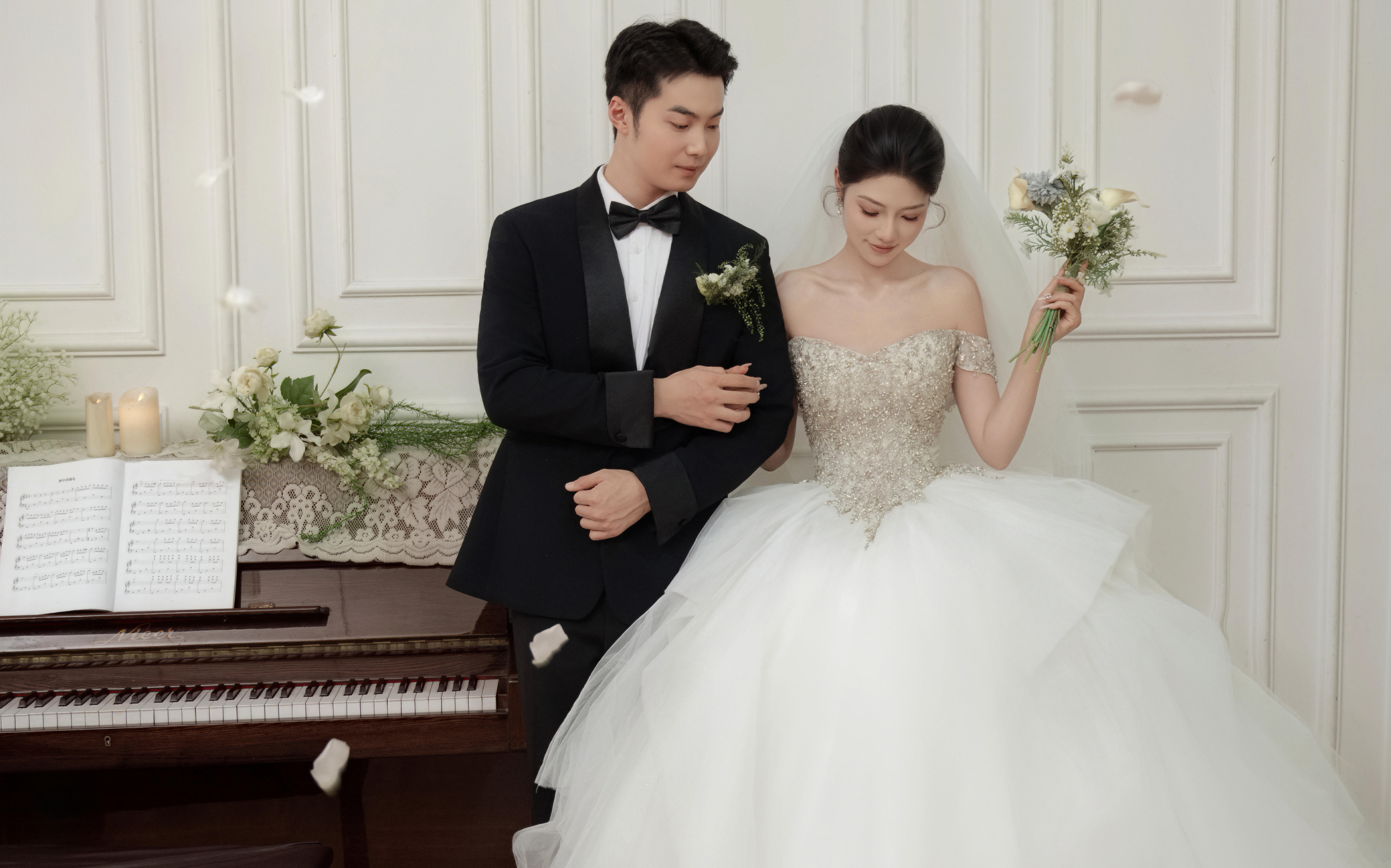 【爱琴海岸婚纱摄影】● 室内主纱