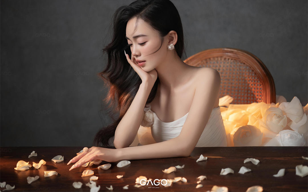 误入童话世界🦋少女感爆棚的花房婚照🌸