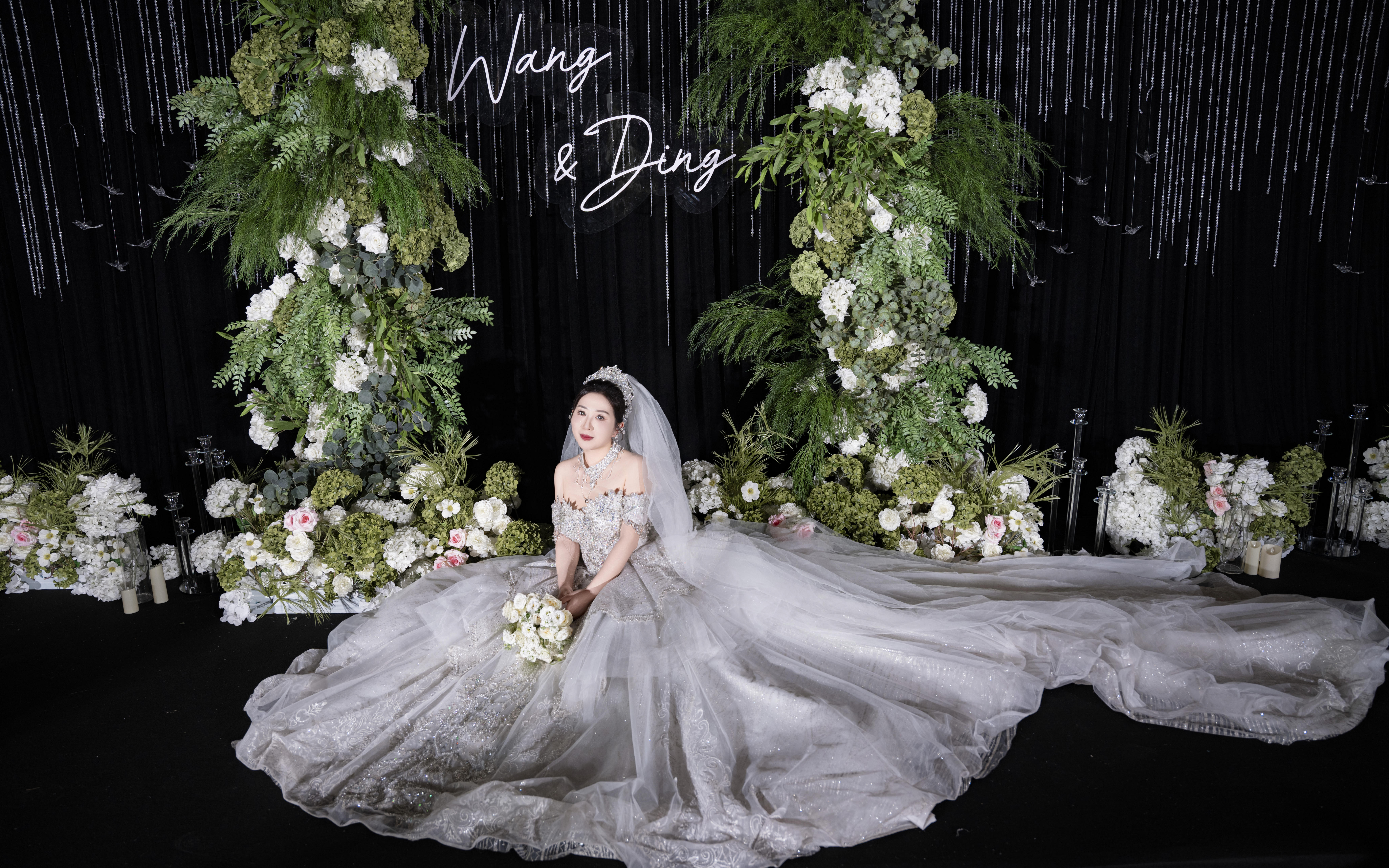 爱意林间转、小厅也可以做的森系婚礼