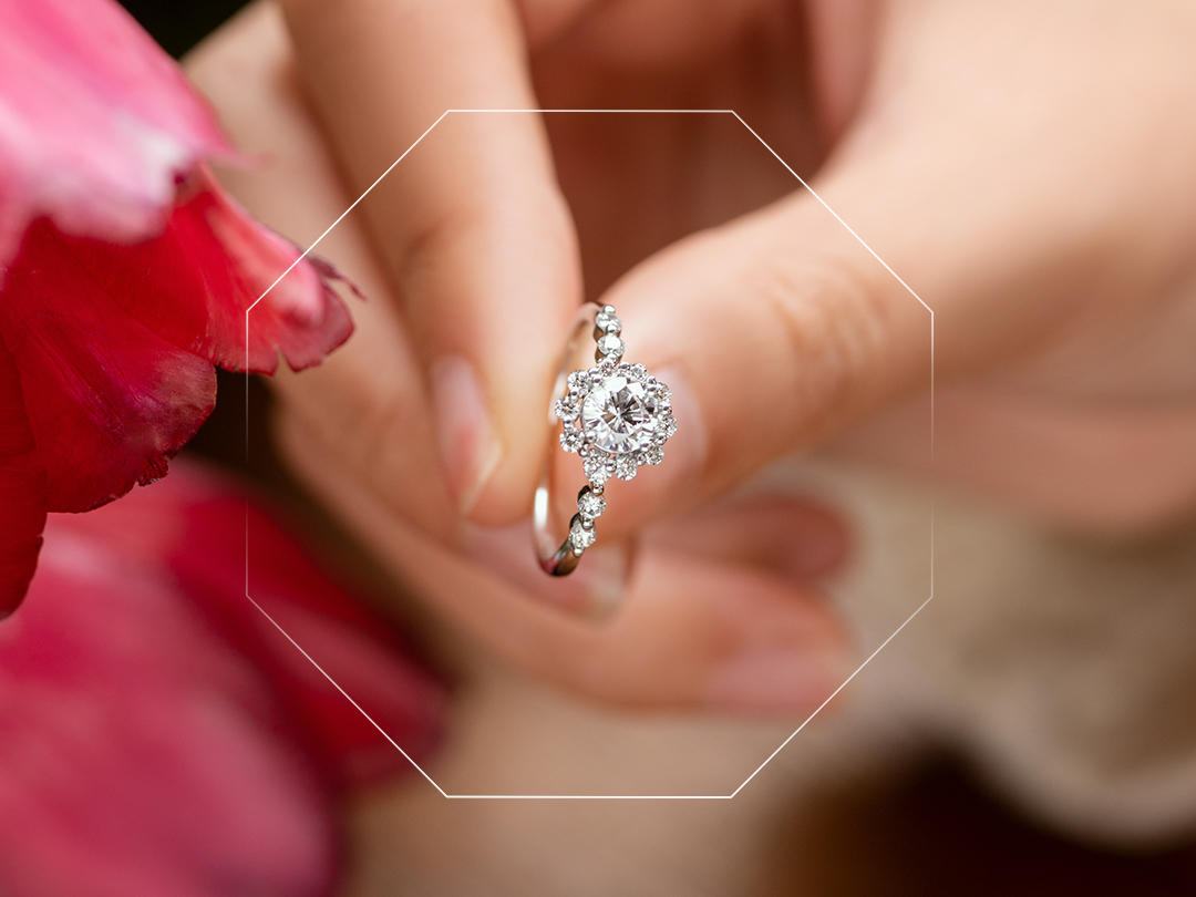 钻戒【星辰】精致群镶显大结婚钻戒