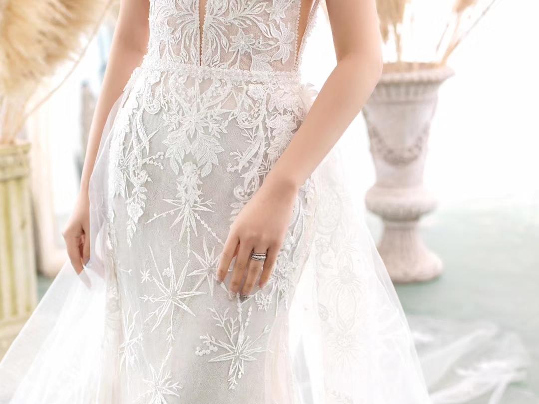 【超值性价比】婚纱礼服三件套+伴娘服