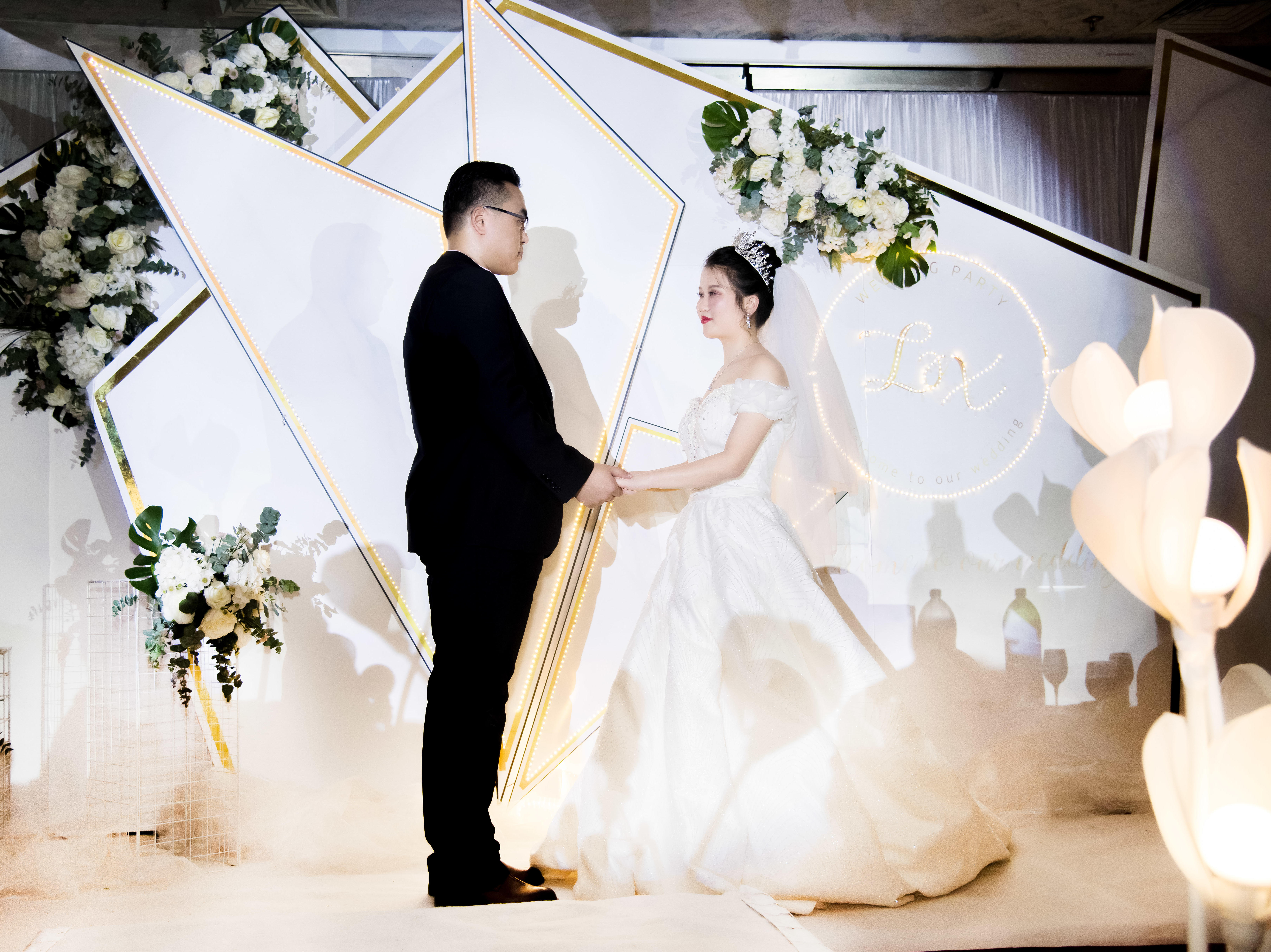 韩式白纱优雅敬服伴娘服租赁套餐