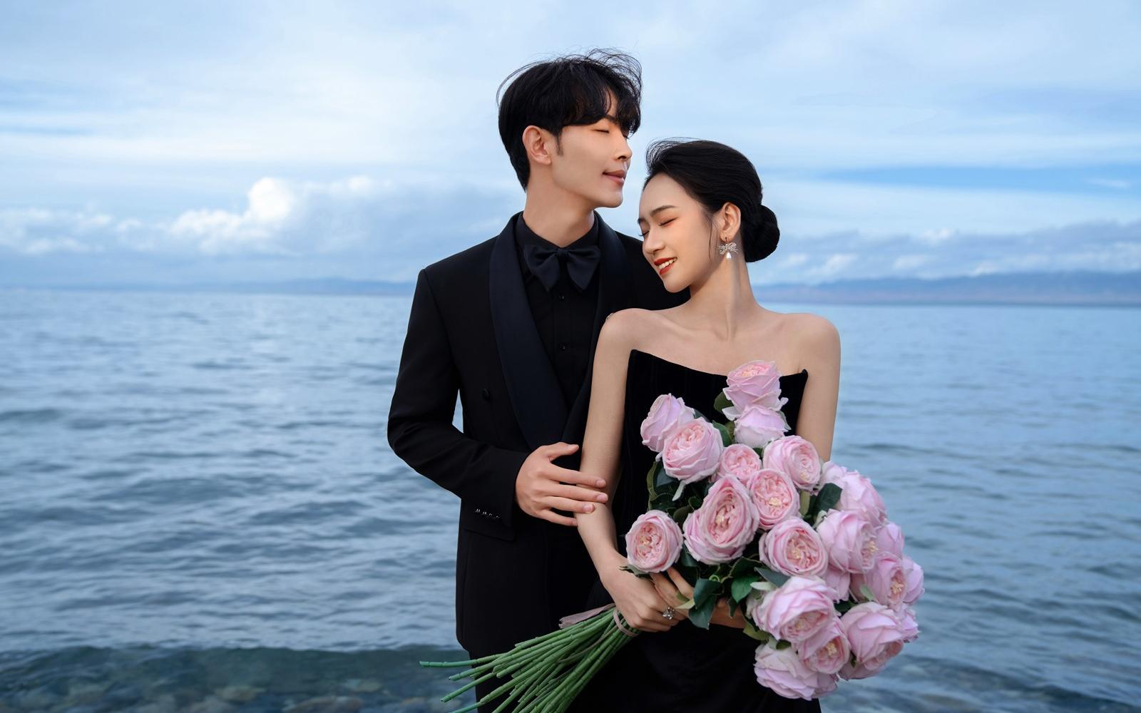 水邊婚紗照??不一樣的黑色禮服海景系列