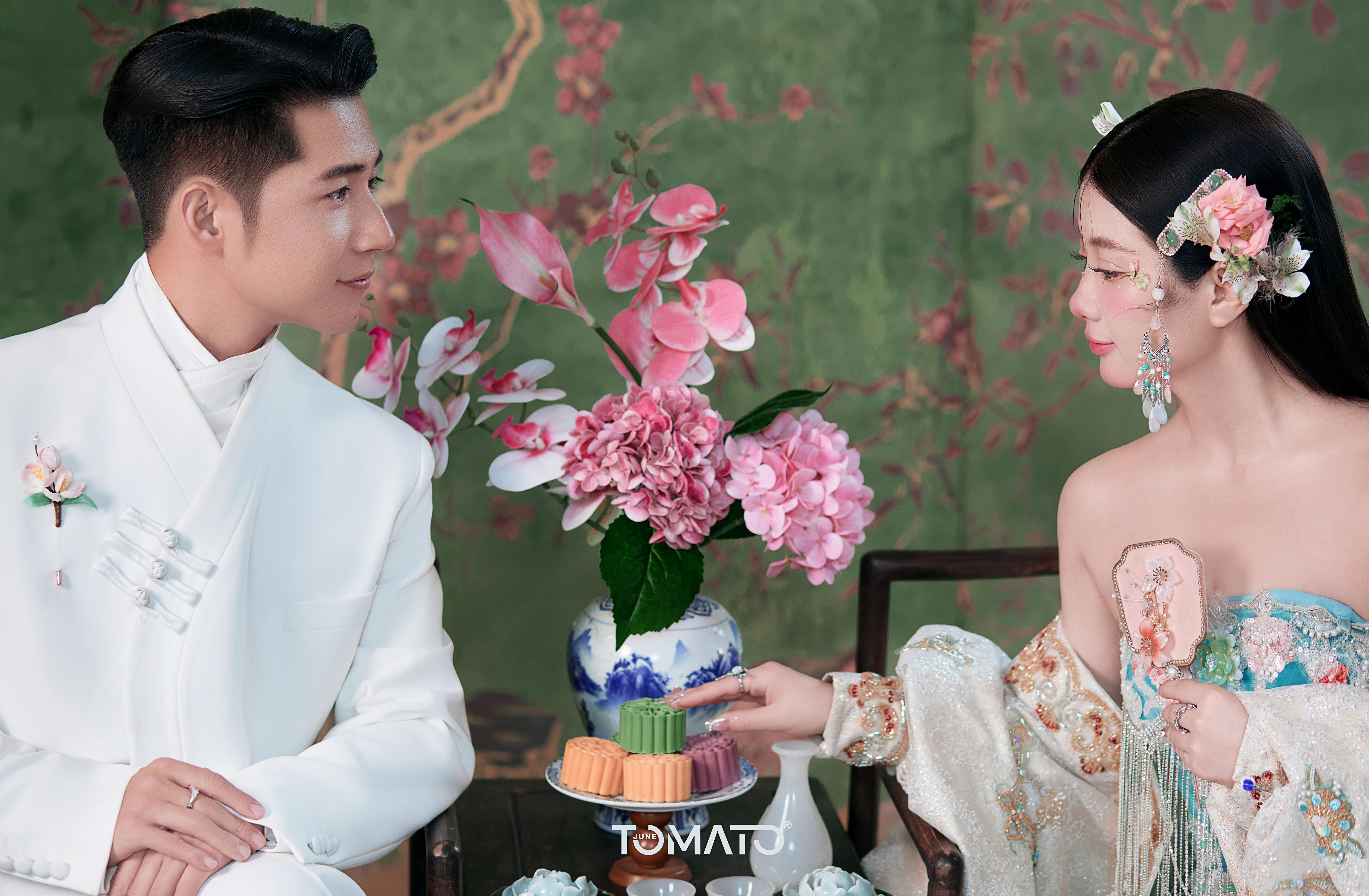 人間富貴花??南洋新中式婚紗照來(lái)啦～