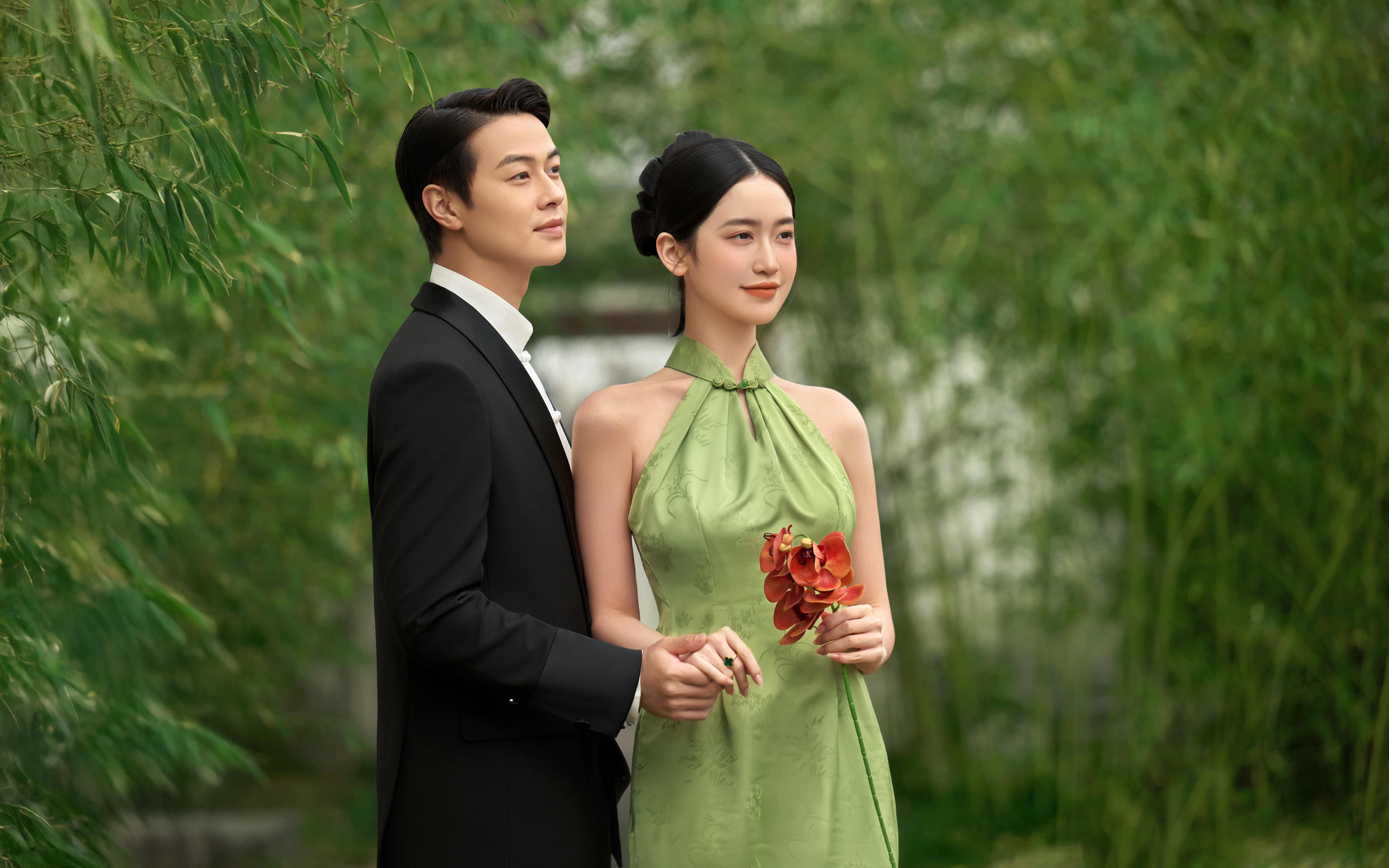 婚纱照新潮流新中式旗袍园林