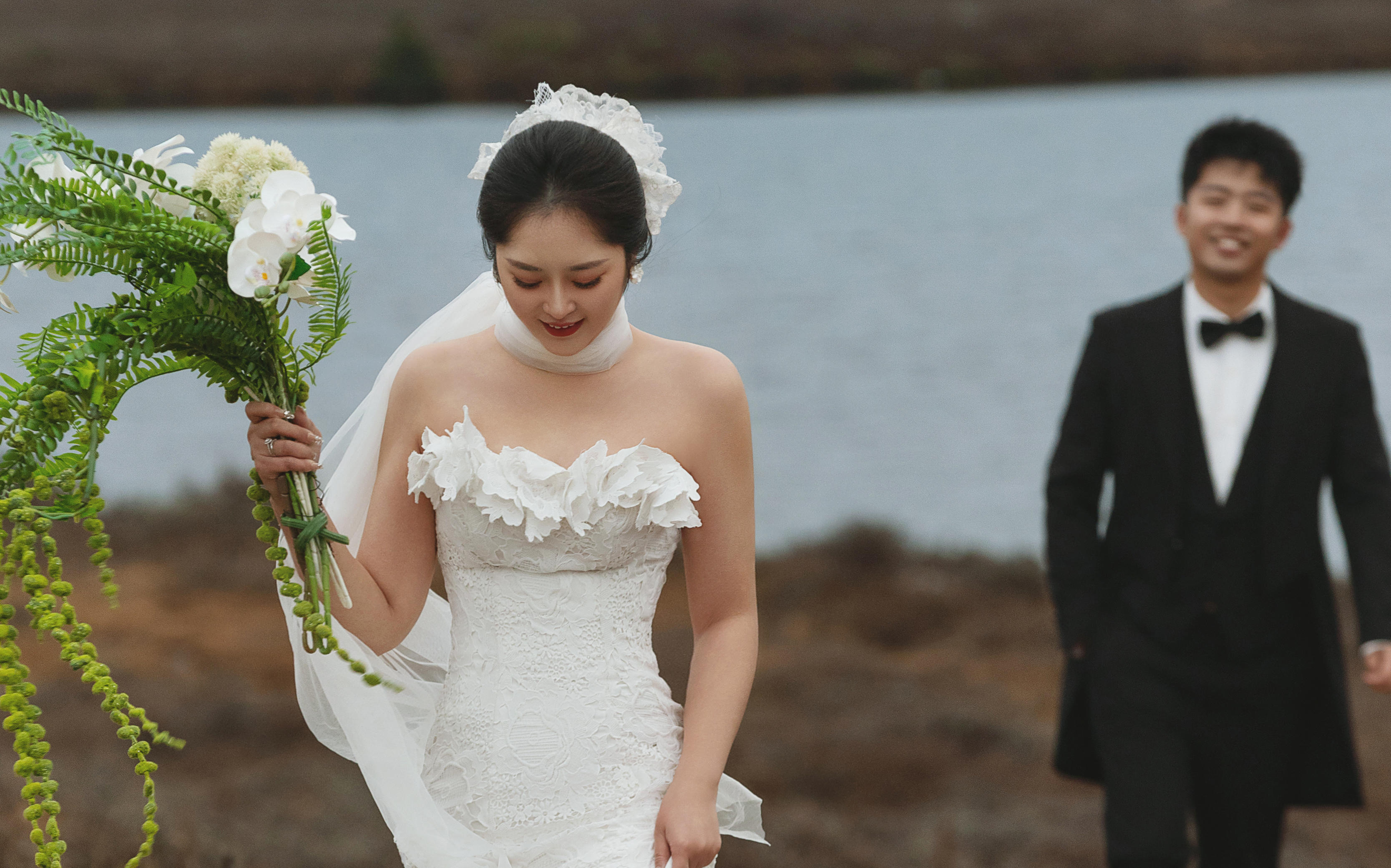 秋季的川西旅拍婚紗照格外美