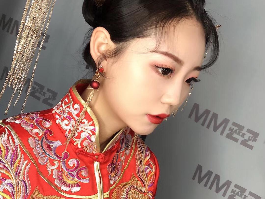 【中式汉唐宋造型】妆造3套+亲友妆+总监+副化