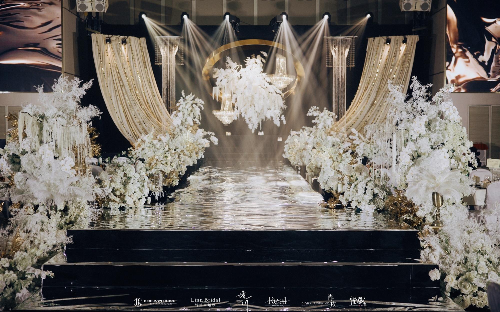 轻奢黑金，鎏金梦境