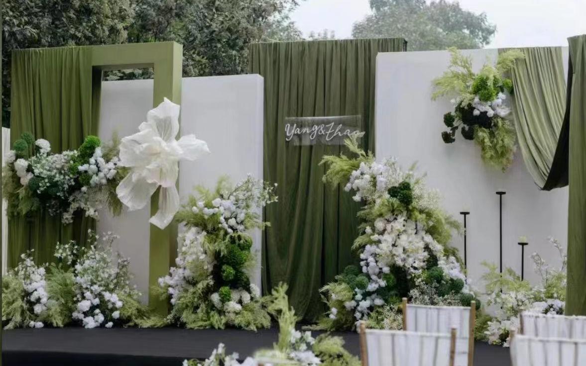 白綠色布幔農(nóng)村婚禮