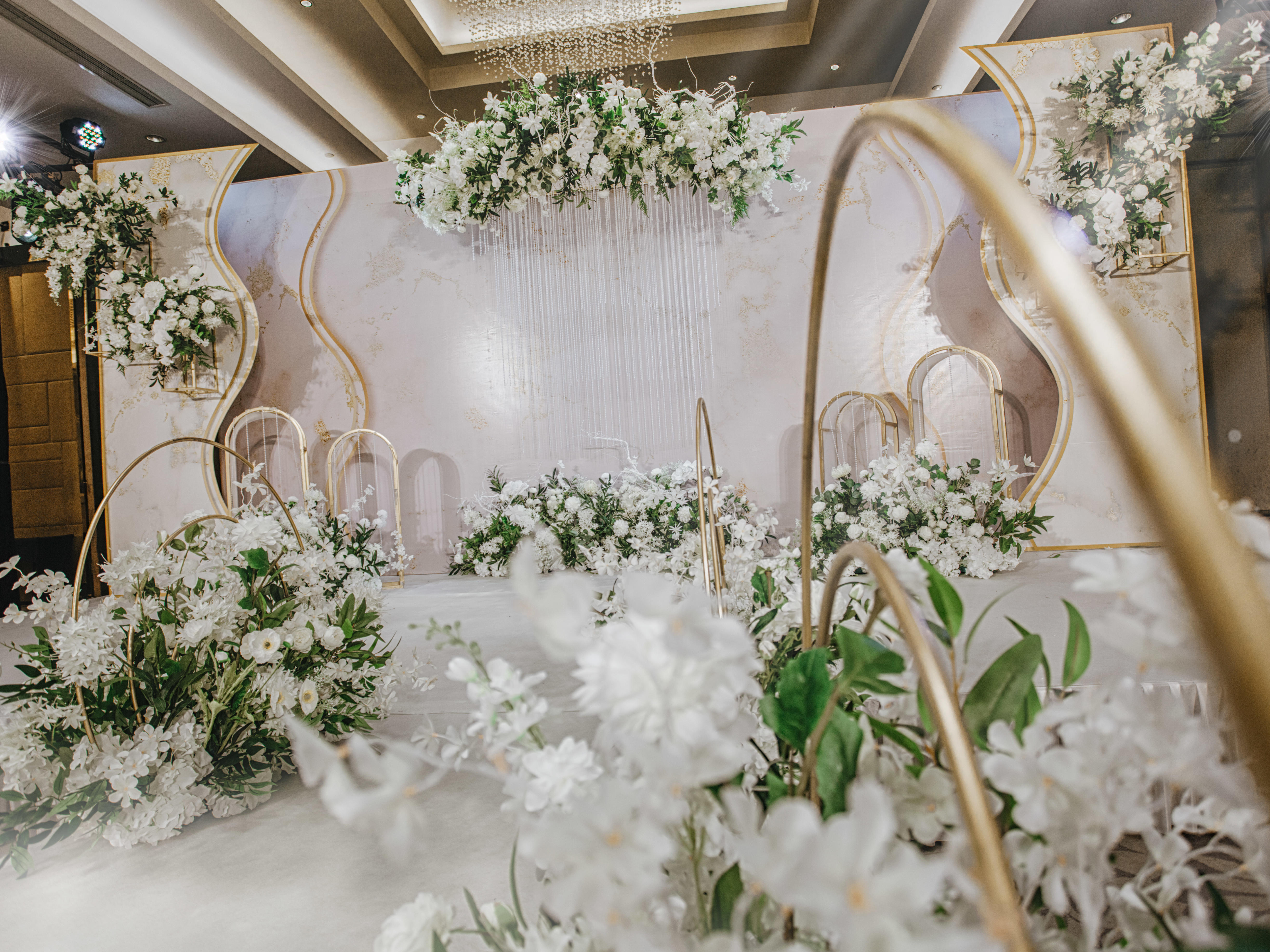 【森屿】你是不是喜欢我 请从这句话里找出重复的字