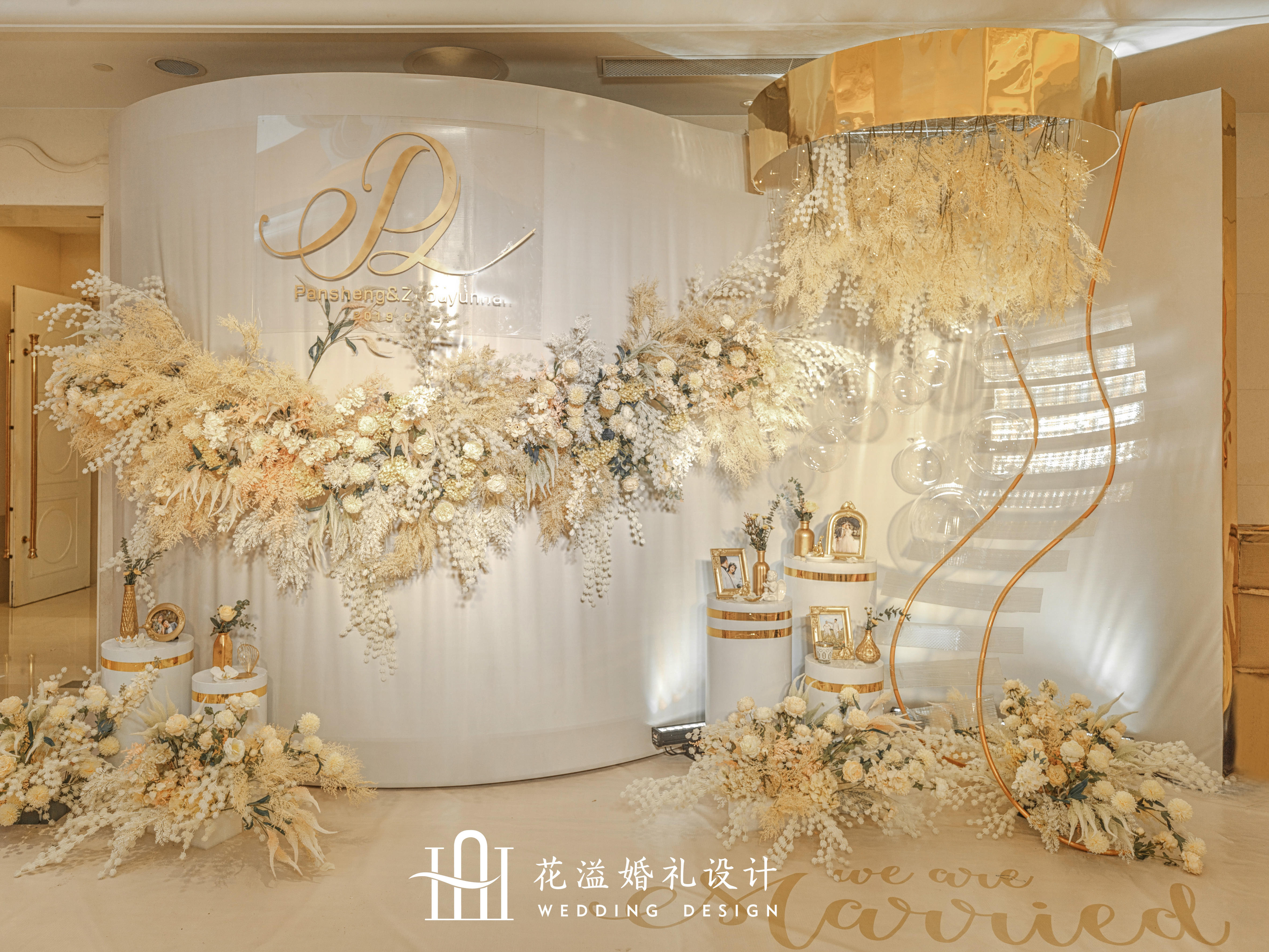 【白金汉爵】三对一定制服务+总监级四大