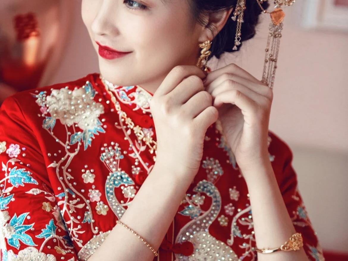 资深化妆老师婚礼全程跟妆一对一服务