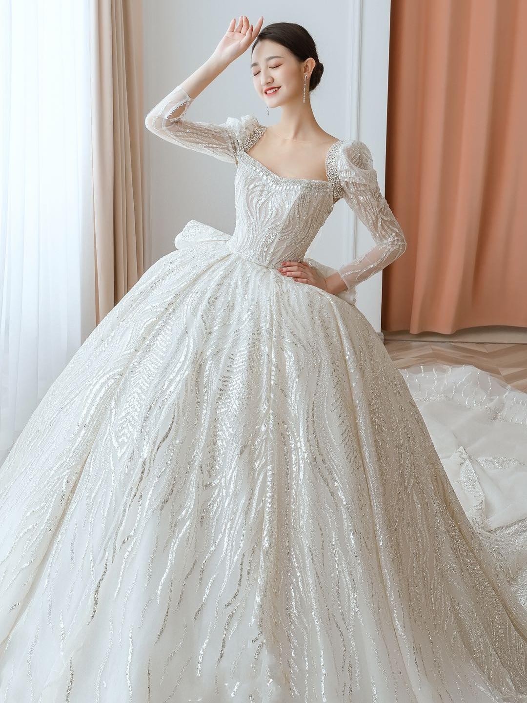 【KISS蜜婚纱】甄选品质&高定手工婚纱