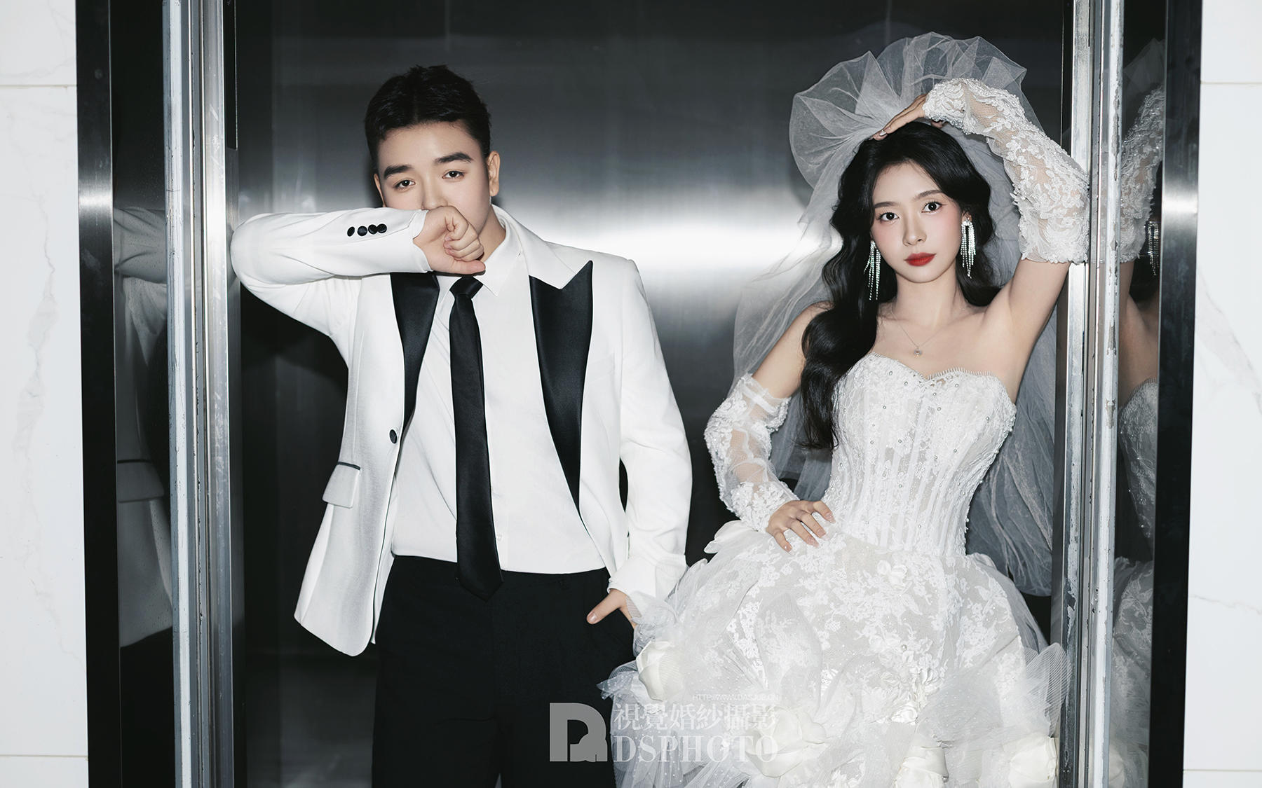 墨镜一戴，谁都不爱！地下车库婚纱照也太A了吧！