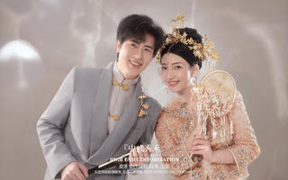 用光影仪式描绘新中式浪漫✨室内婚纱照