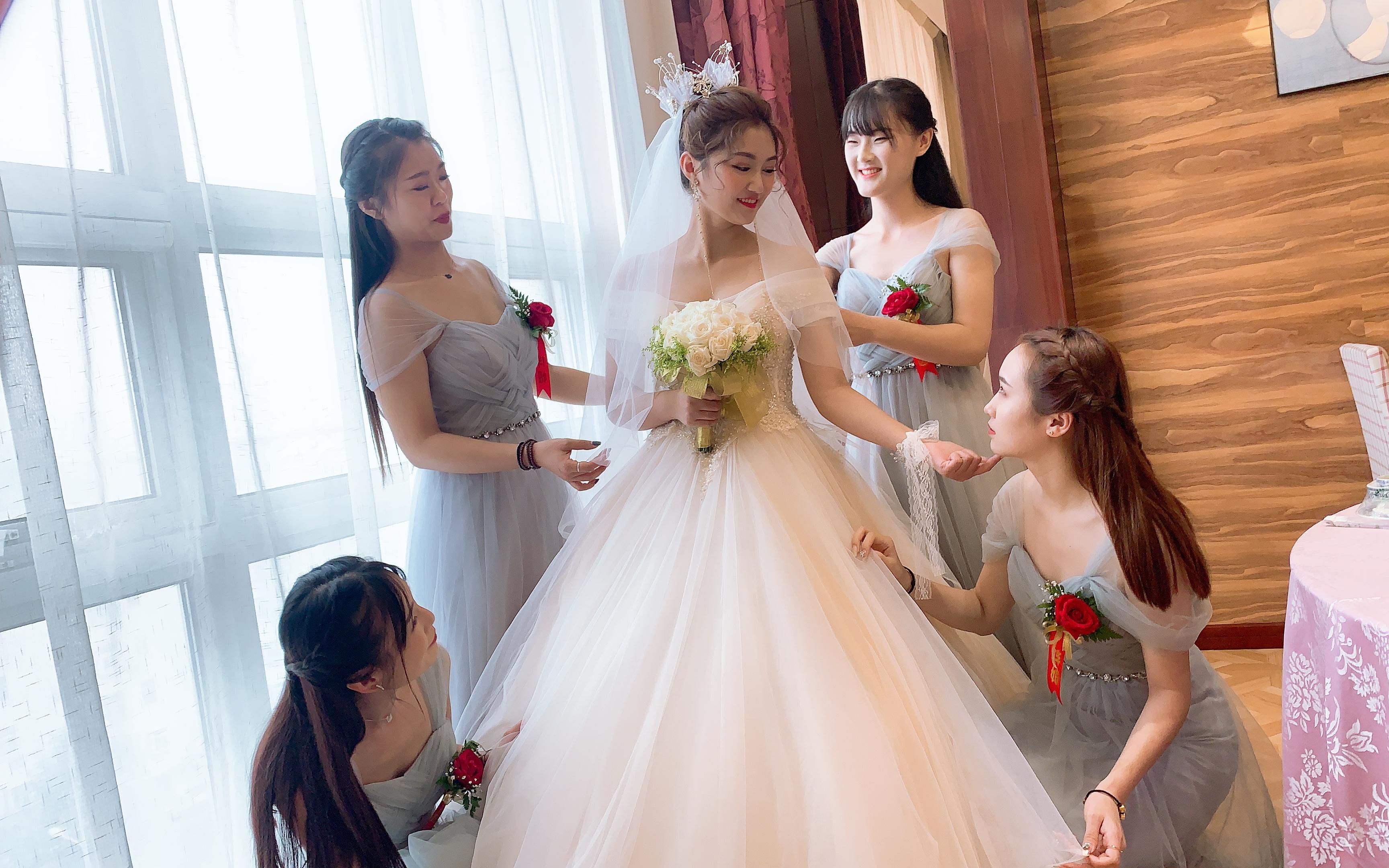 ｛蒂娜美学｝高级化妆师全天跟妆