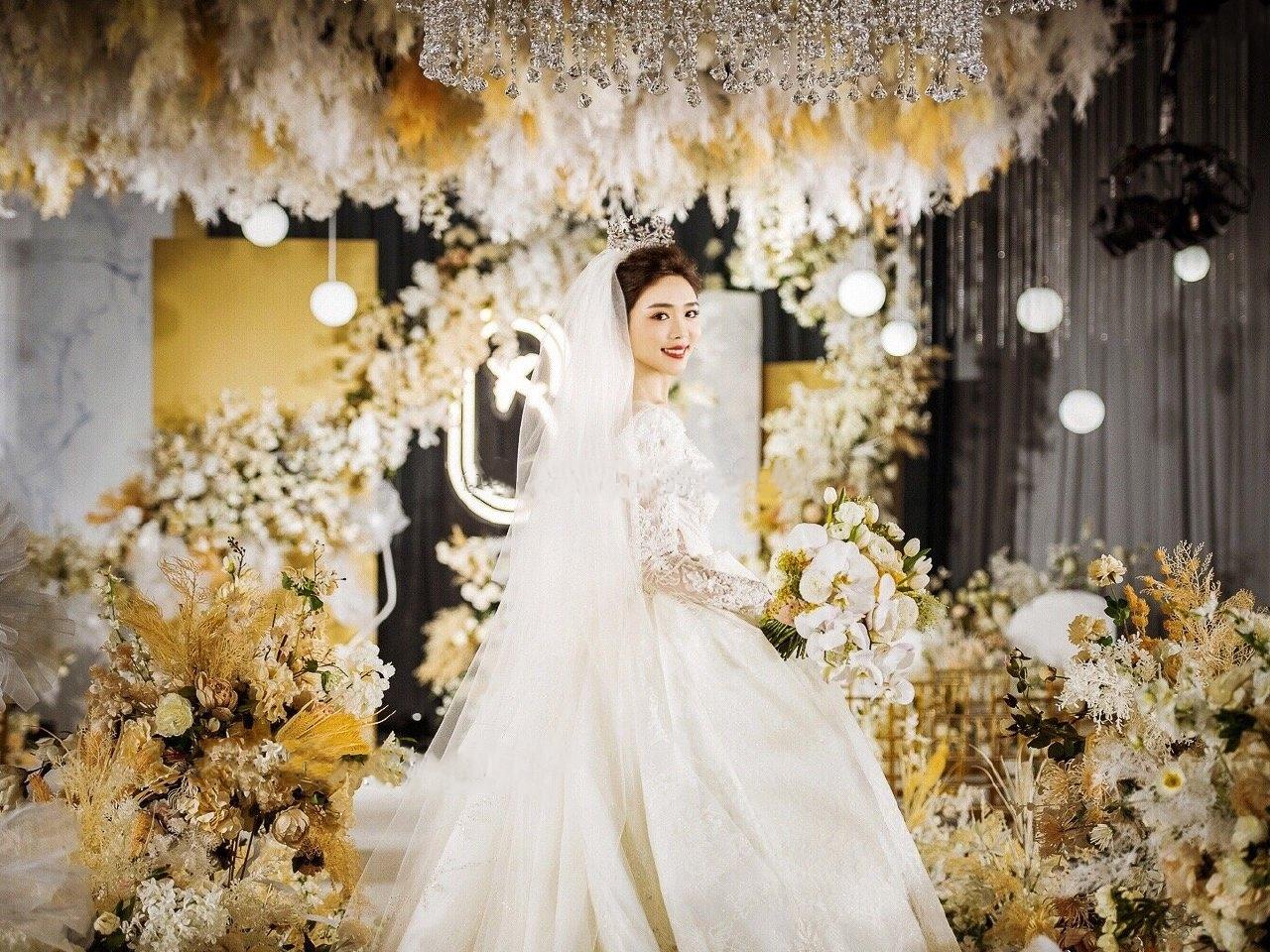 《红馆新娘》专家级化妆师----微微老师