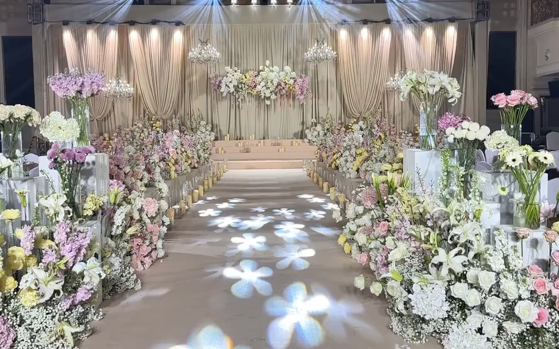 酒店小预算高级感布幔婚礼