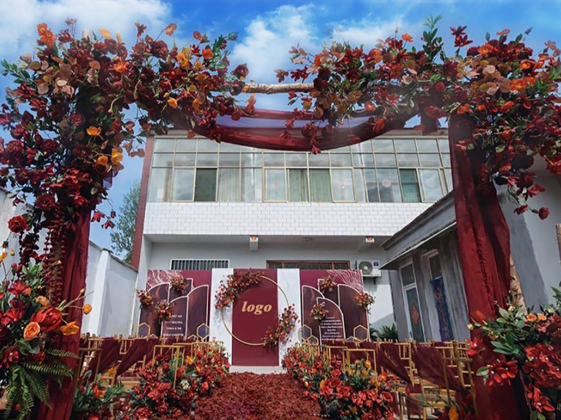  今年大热款 酒红色婚礼