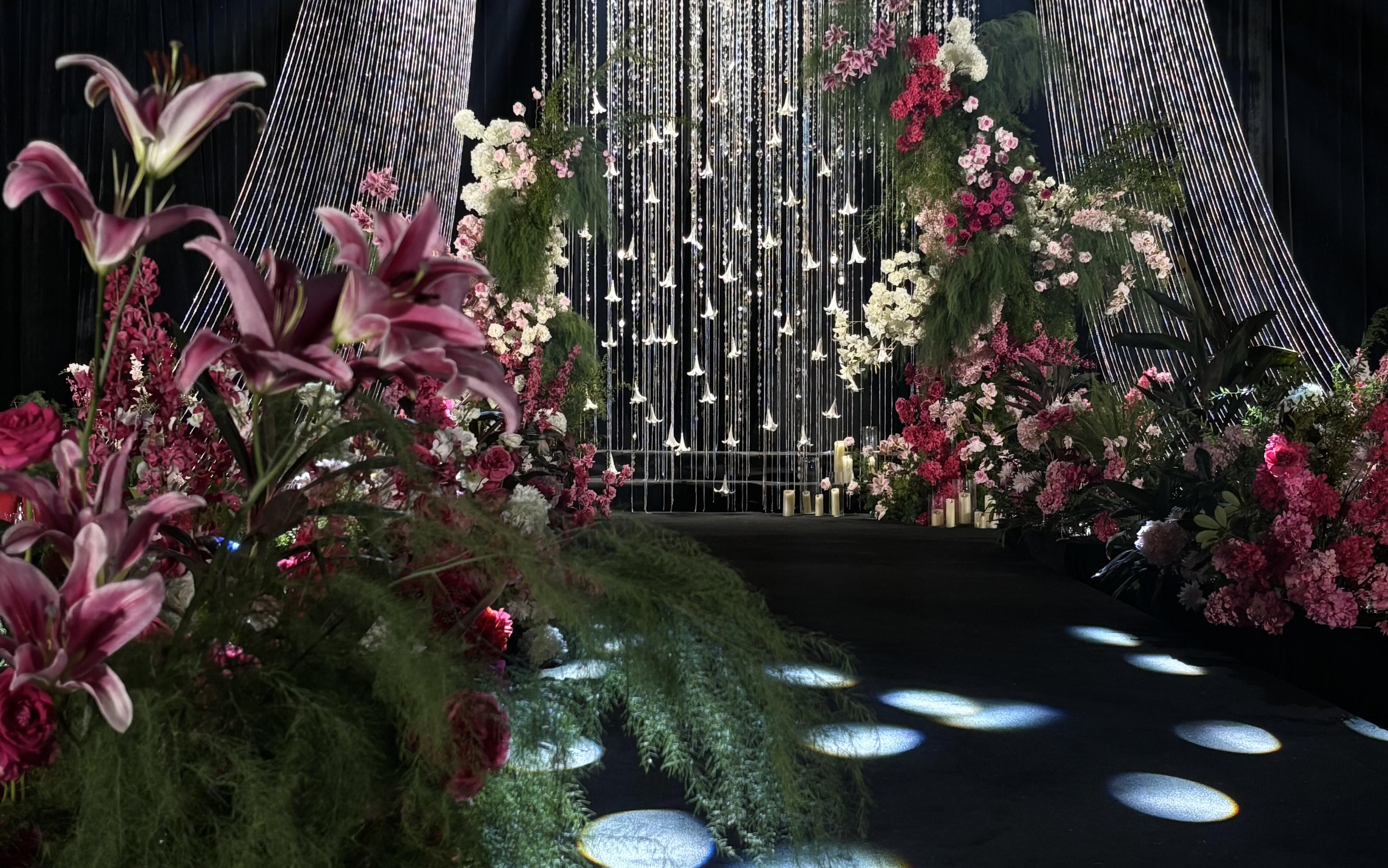 见证一场闪耀心动的韩式婚礼