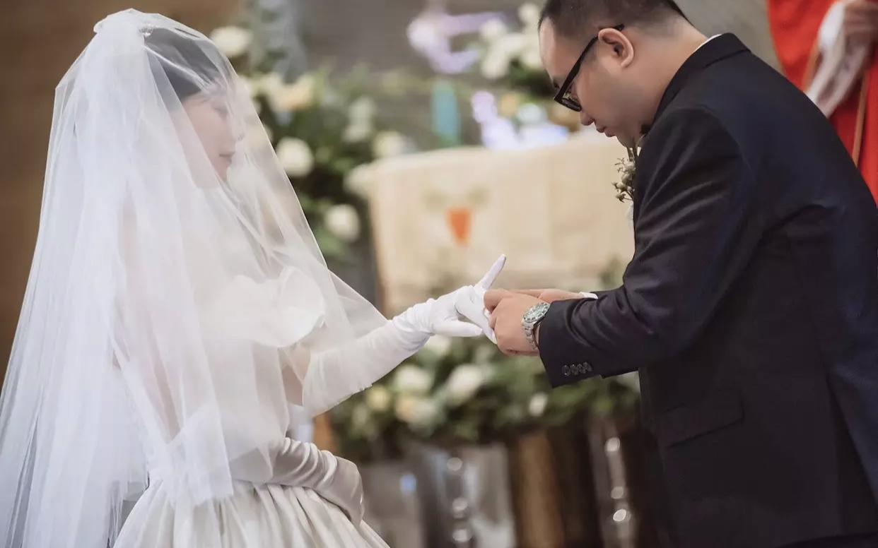 锦鹤婚纱—庄严的教堂婚礼