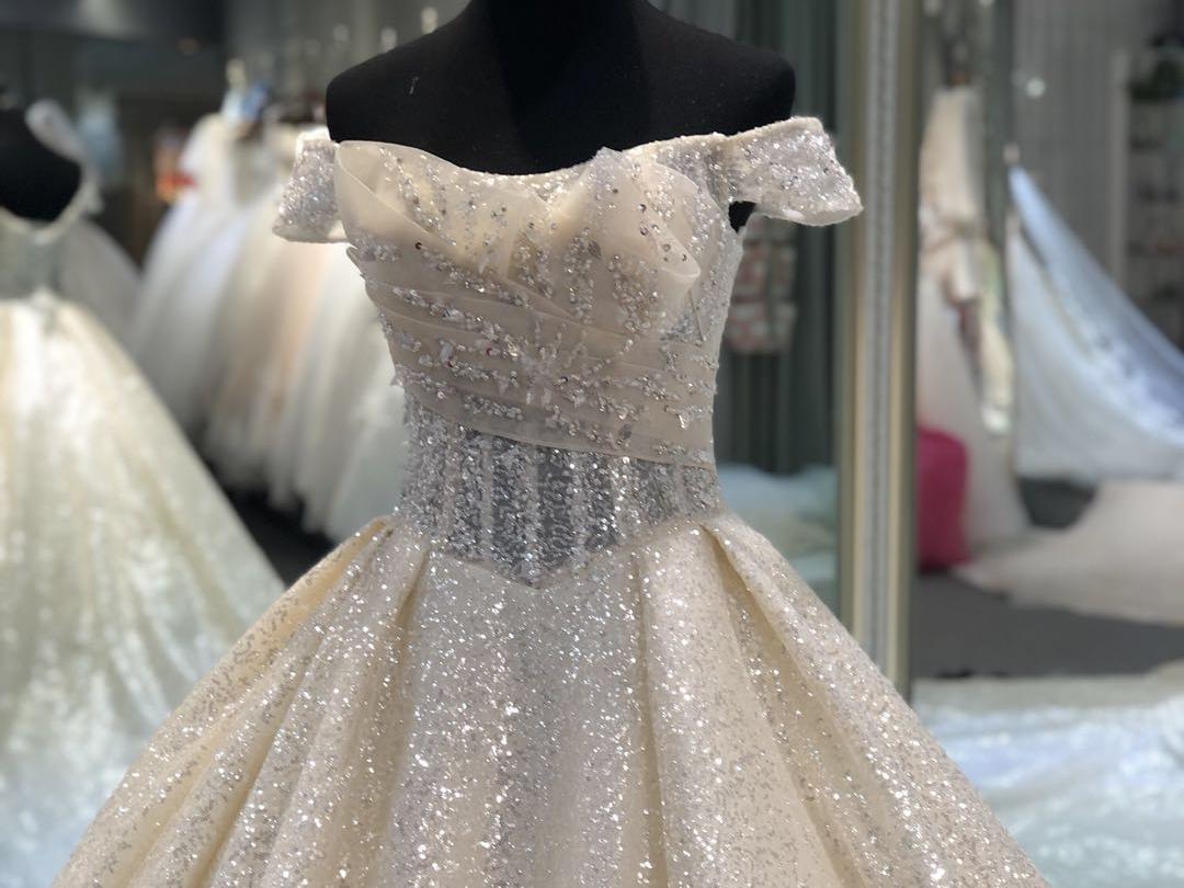 【TT婚纱】婚纱+跟妆超值套餐