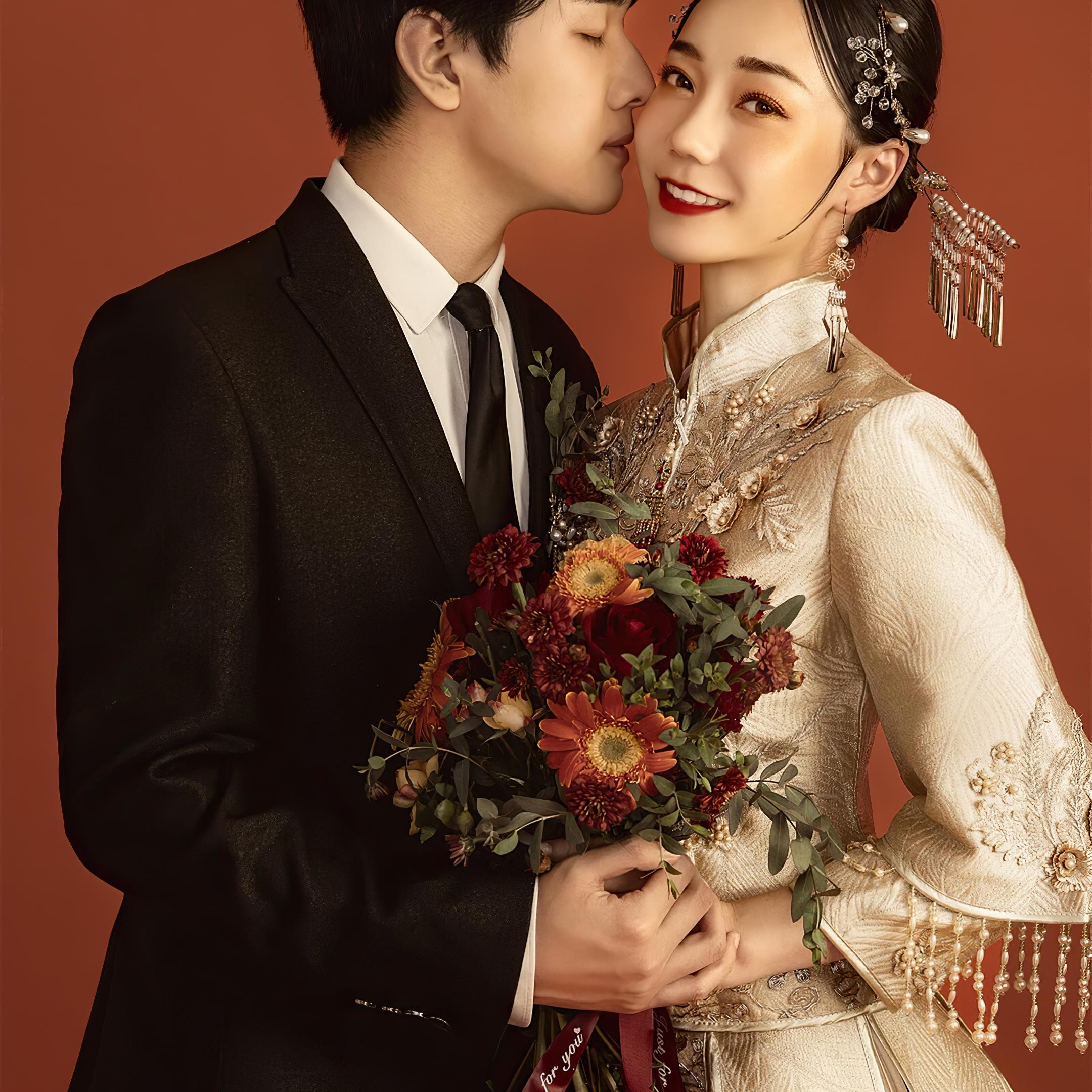 罗先生&艾女士