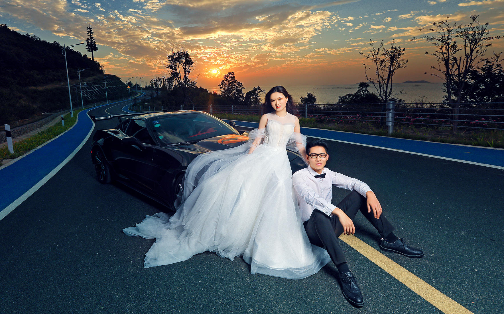 婚纱照还能【拍一送三】？戳一戳 >>>